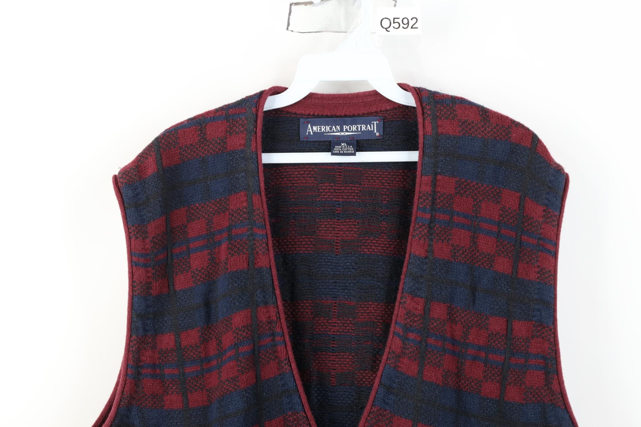 Vintage Vintage 90s Streetwear Knit Cardigan Sweater Vest USA Size US XL / EU 56 / 4 - 2 Thumbnail