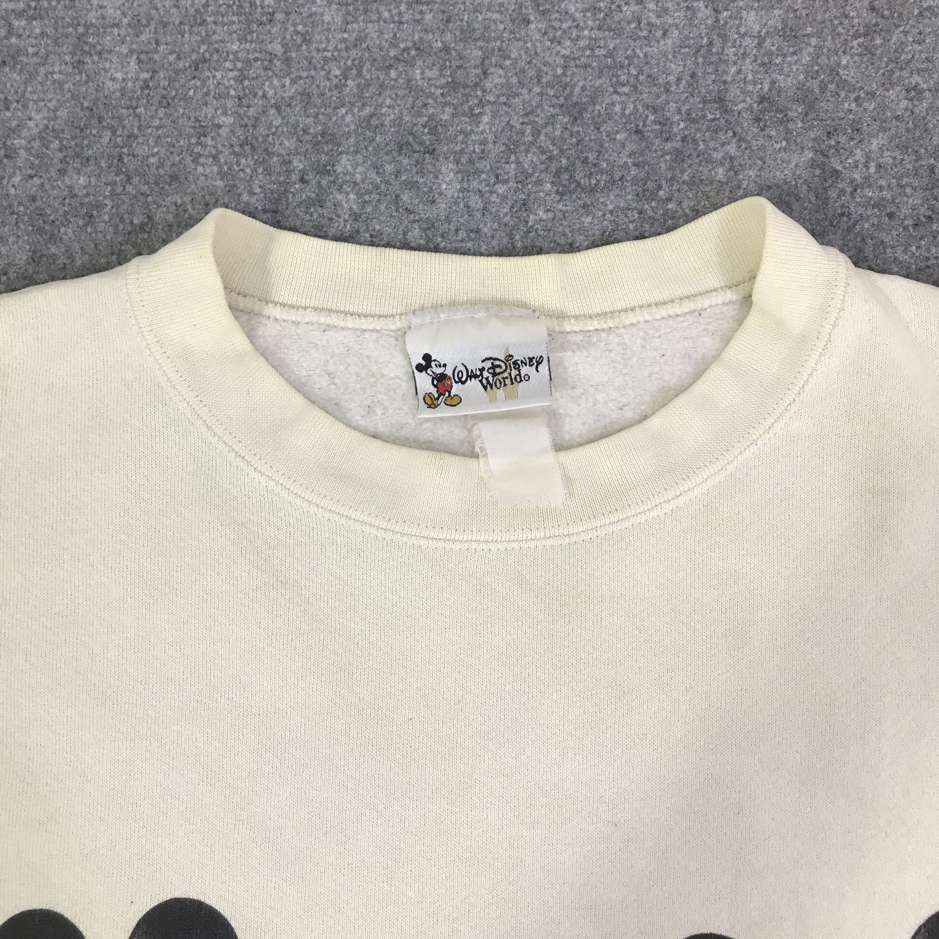 Disney DISNEY WORLD MICKEY MOUSE SWEATSHIRT K125B20 Size US L / EU 52-54 / 3 - 8 Thumbnail