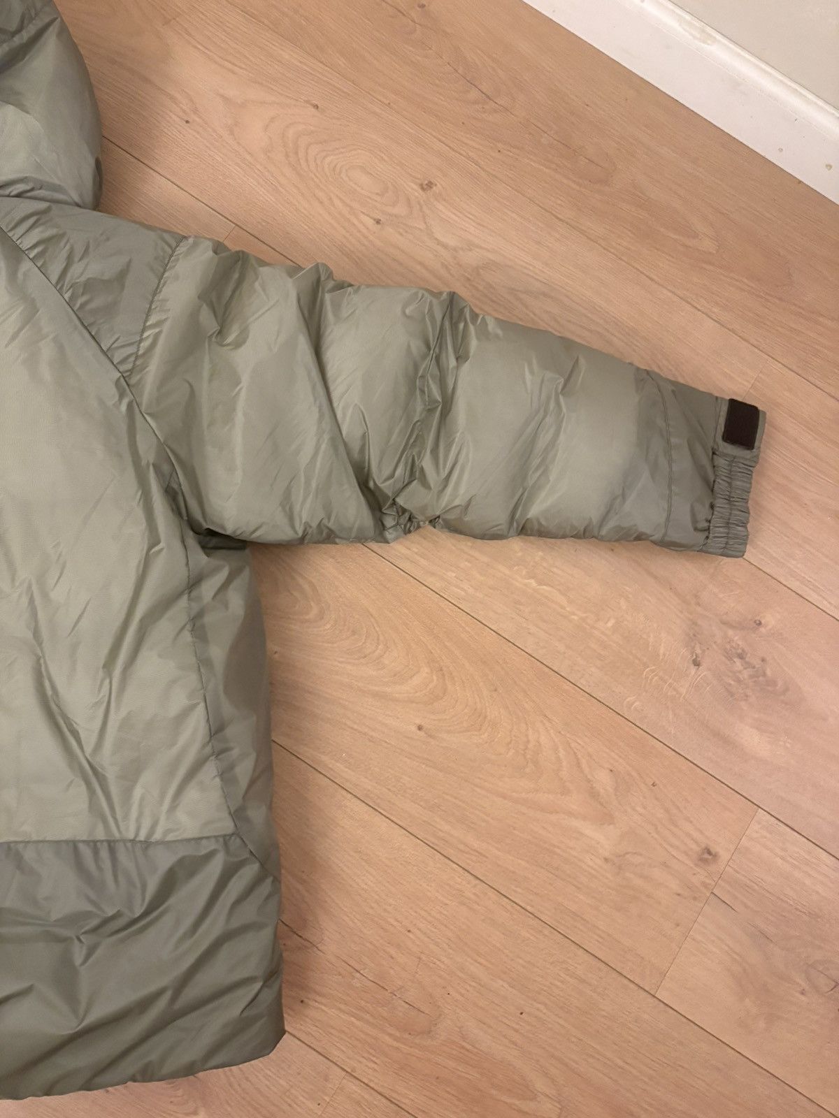 NANGA Brand New NANGA Aurora Tex Light Down Jacket MIKAMI – Sage Size US M / EU 48-50 / 2 - 5 Thumbnail