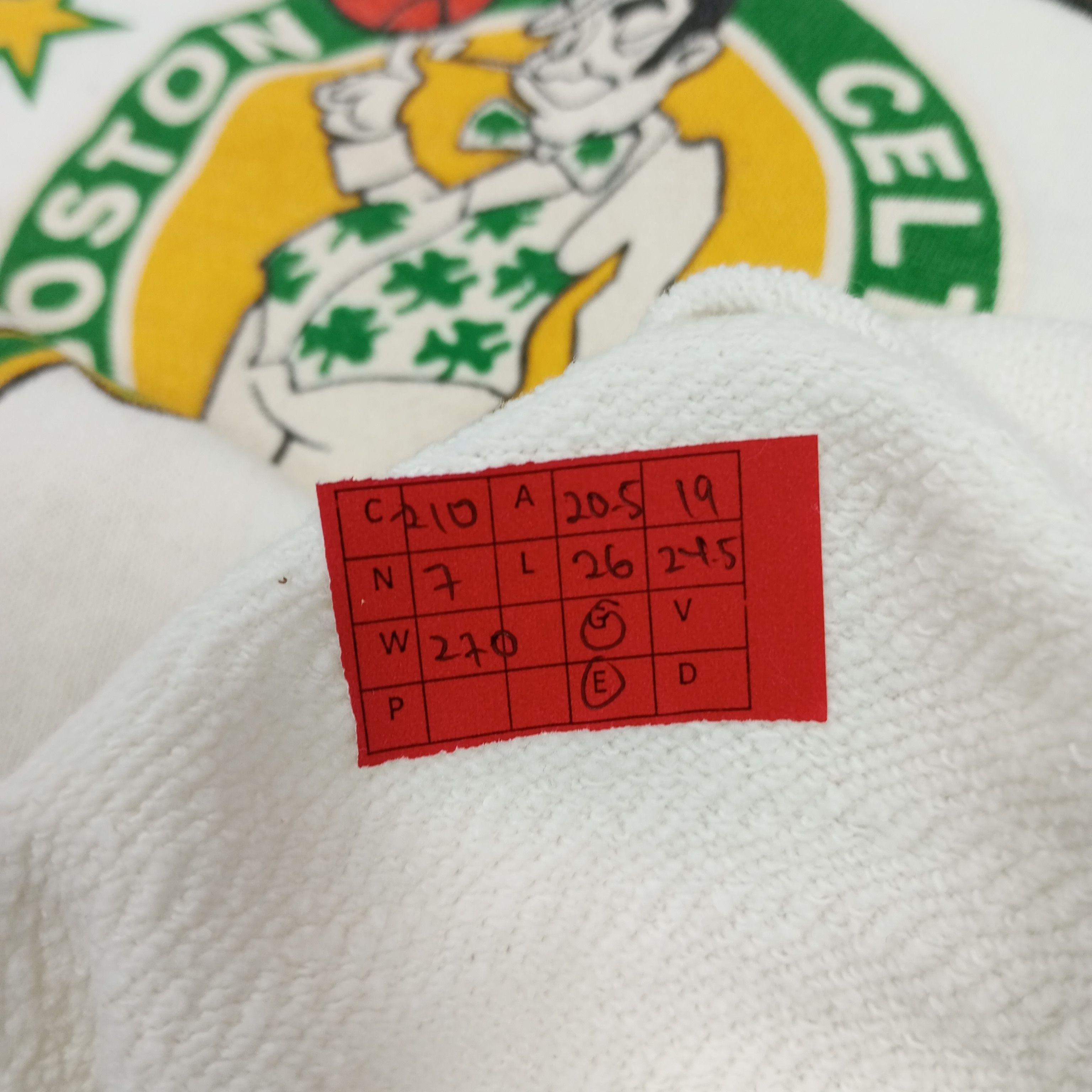 NBA × Vintage Vintage Boston Celtics Basketball Team Sweatshirt Size US S / EU 44-46 / 1 - 7 Thumbnail