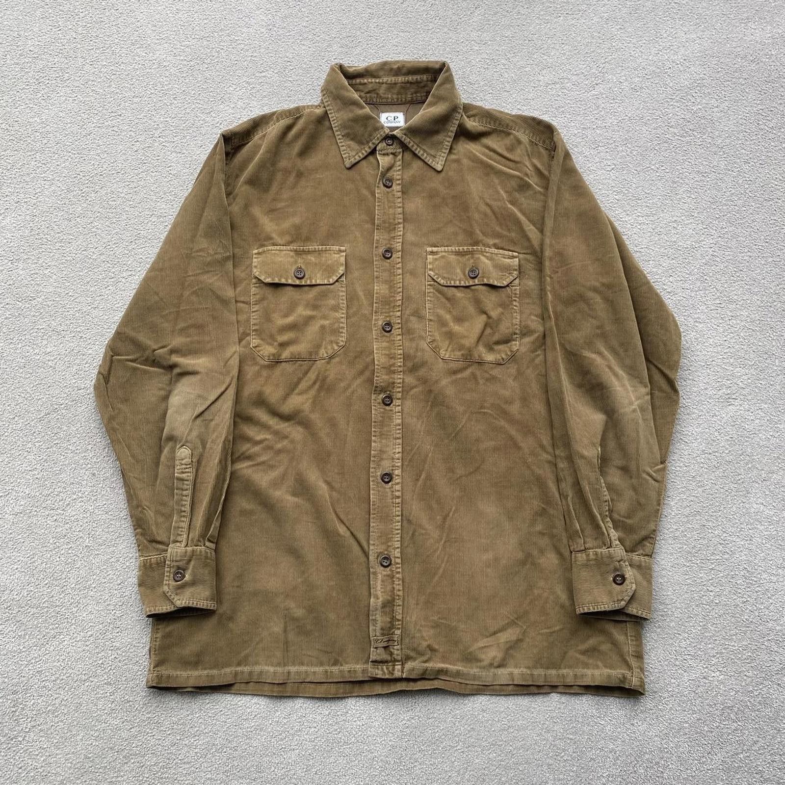 C.P. Company CP Company Corduroy Vintage Button Up Shirt Size US L / EU 52-54 / 3 - 1 Thumbnail