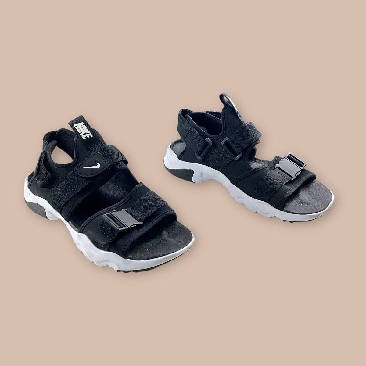 Nike Nike Canyon Sandal 'Black White' Size US 9 / EU 42 - 4 Thumbnail