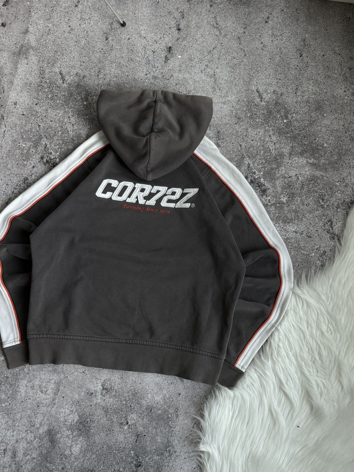 Nike × Vintage Vintage Nike COR72Z Y2K big logo faded distressed hoodie Size US S / EU 44-46 / 1 - 5 Thumbnail