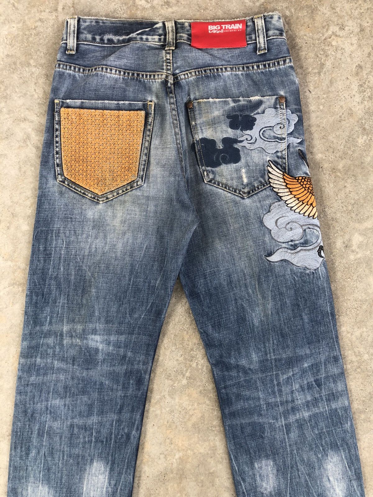Japanese Brand Japanese Big Train Embroidered Jeans Distressed Jeans Size US 29 - 9 Thumbnail