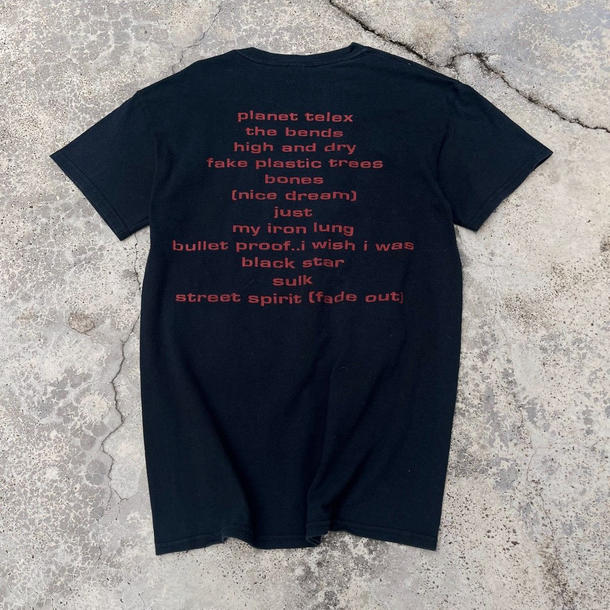 Band Tees Vintage Radiohead Y2K The Bends Album Band Tee Britain Pop Size US S / EU 44-46 / 1 - 2 Thumbnail
