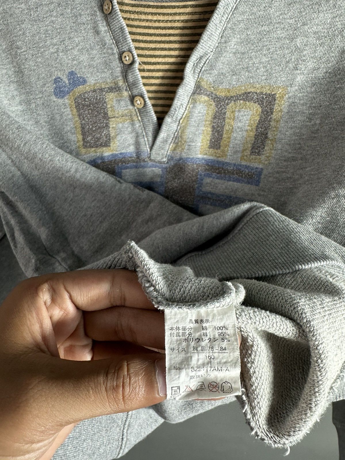 Beauty Beast FEEL SO FREE DOUBLE LAYER LONG SLEEVE IFSIXWASNINE LGB STYLE Size US M / EU 48-50 / 2 - 9 Thumbnail