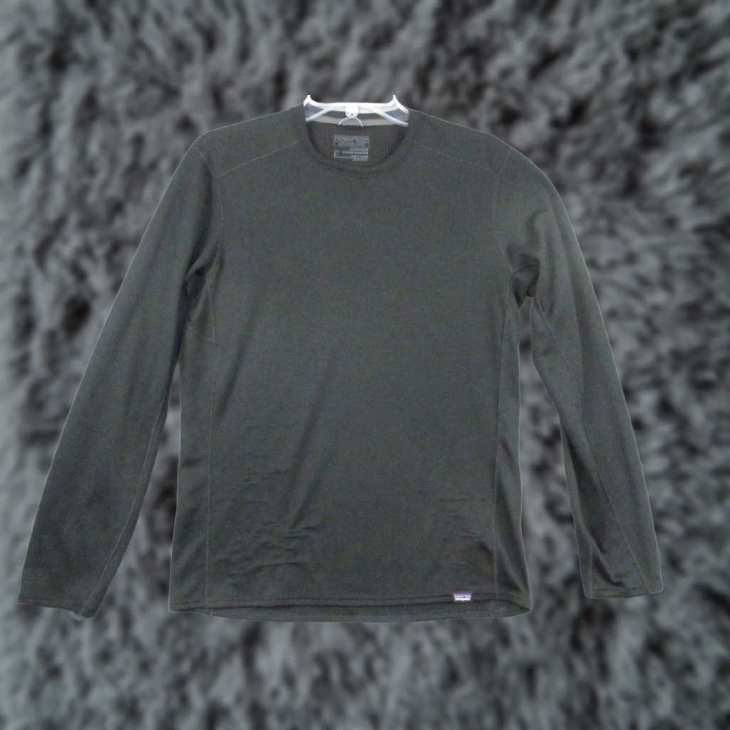 Patagonia Patagonia Capilene Pullover Baselayer Shirt Small Black Polartec Mens Size US S / EU 44-46 / 1 - 1 Thumbnail