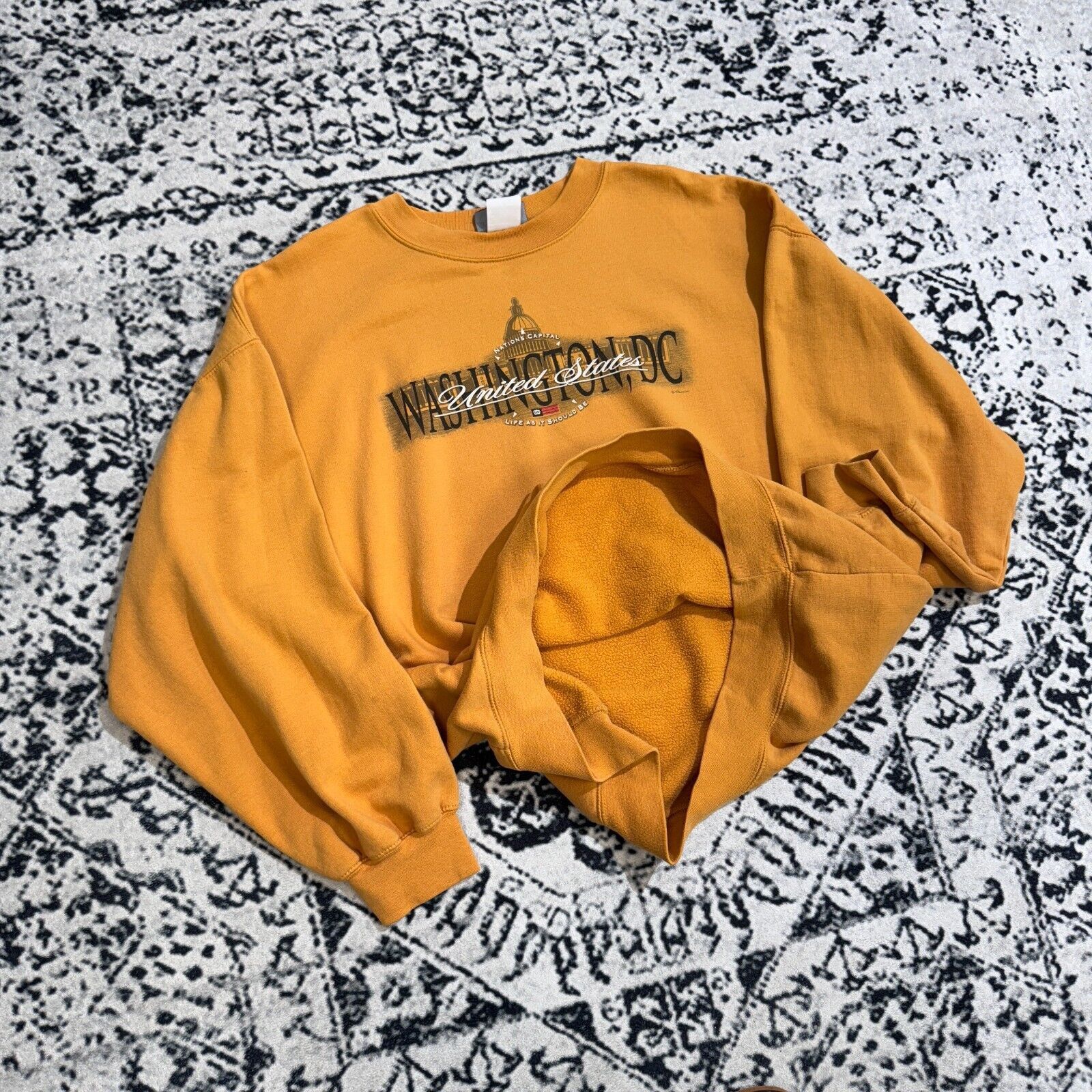 Vintage Vintage Yellow Cotton Crewneck Size XL Y2K Washington DC USA Size US XL / EU 56 / 4 - 8 Thumbnail