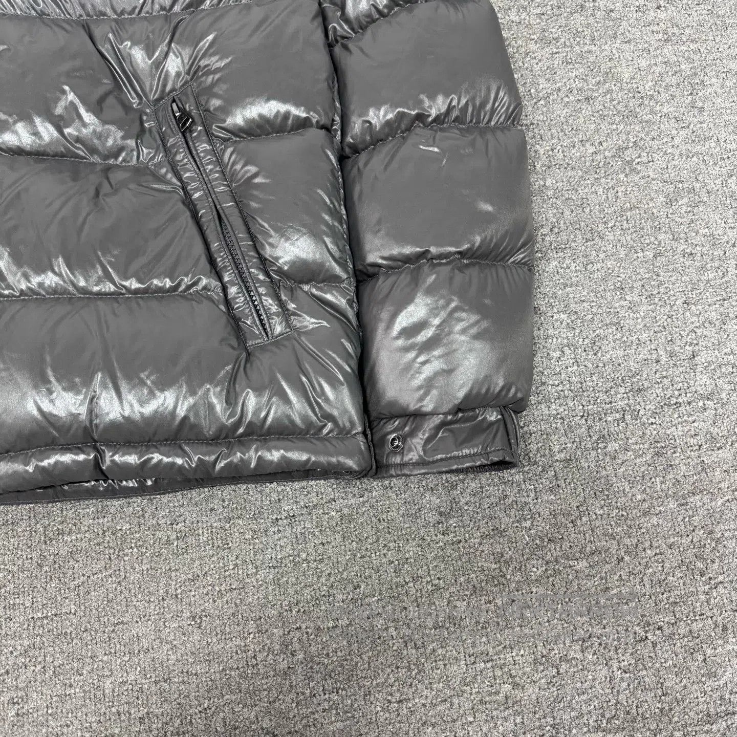 Moncler Moncler Lustrous Maya stand-collar down jacket| Size US L / EU 52-54 / 3 - 5 Thumbnail