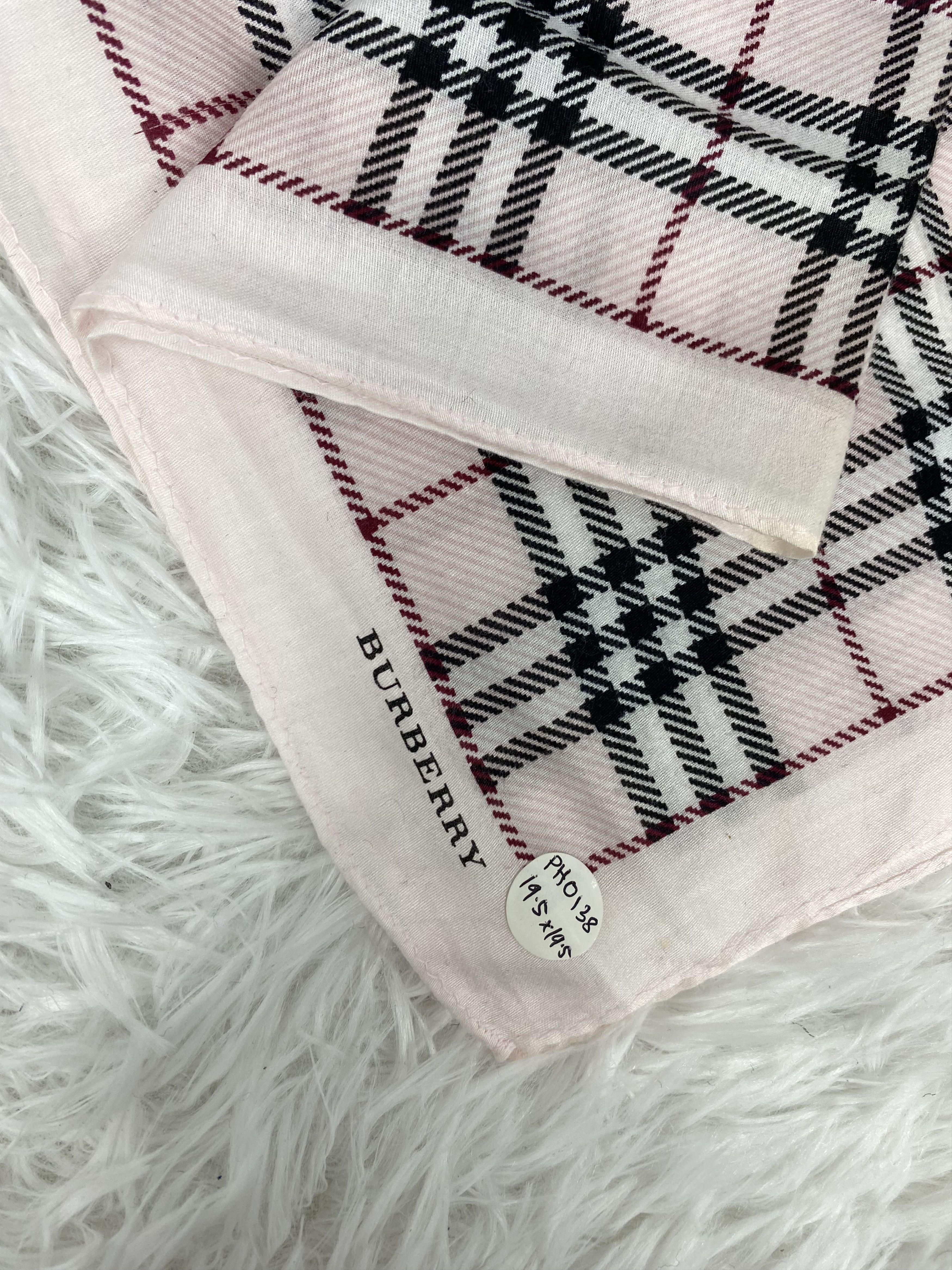 Burberry Vintage Burberry Handkerchief PH0138 Size ONE SIZE - 3 Thumbnail