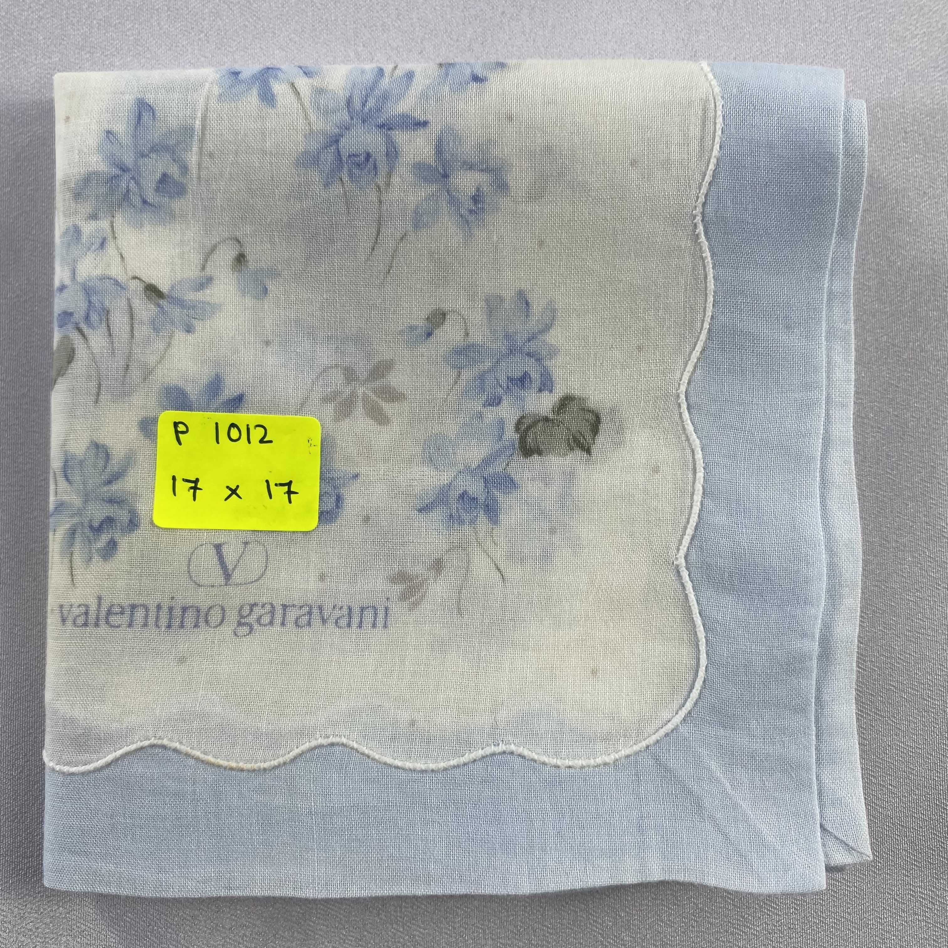 Valentino × Vintage Valentino Garavani Handkerchief / Neckerchief-P1012 Size ONE SIZE - 5 Thumbnail