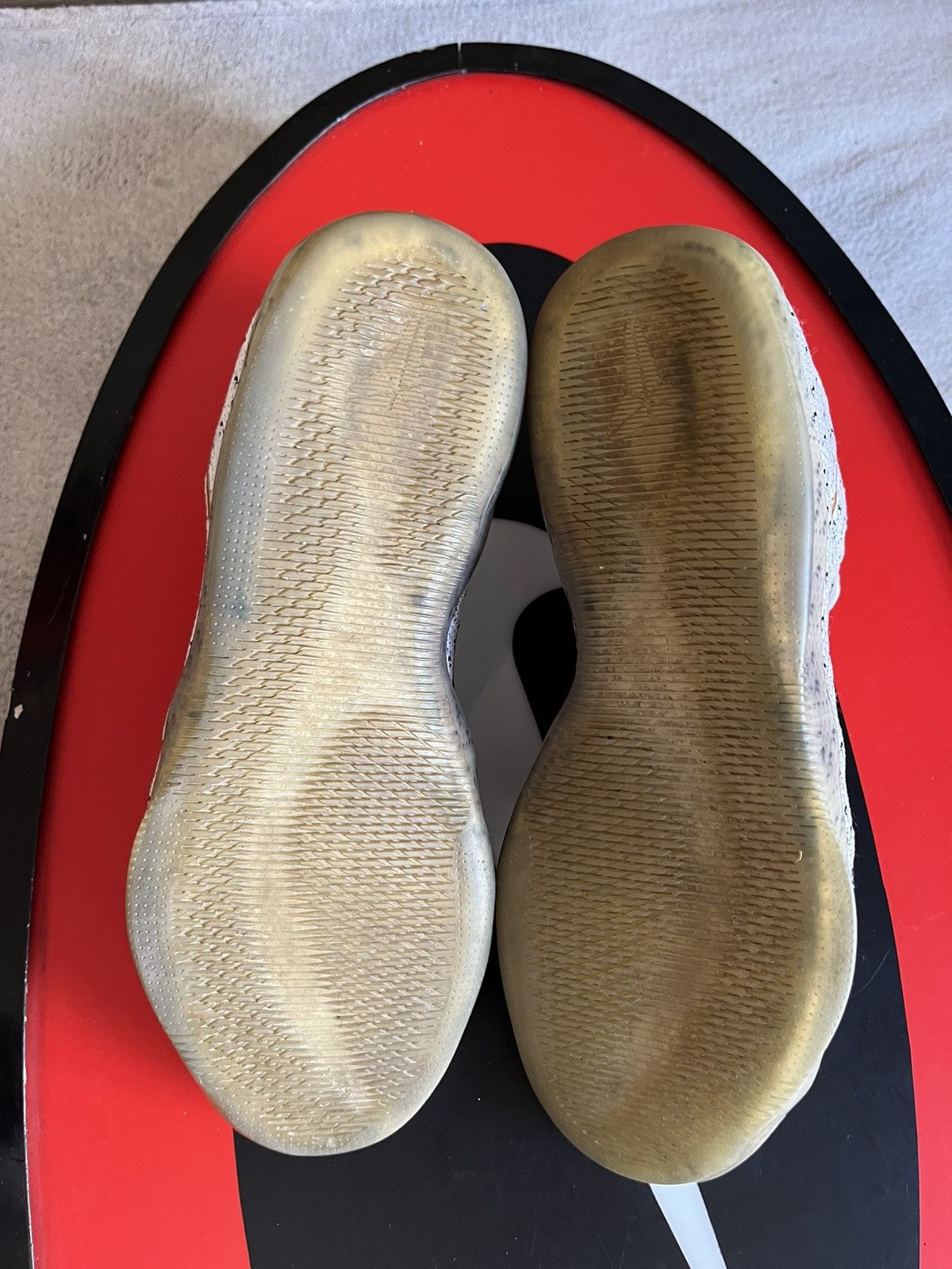 Nike Very Rare Nike ID Kobe Elite XI 11 Oreo Gold (2017) NBA OG Size US 9 / EU 42 - 4 Thumbnail