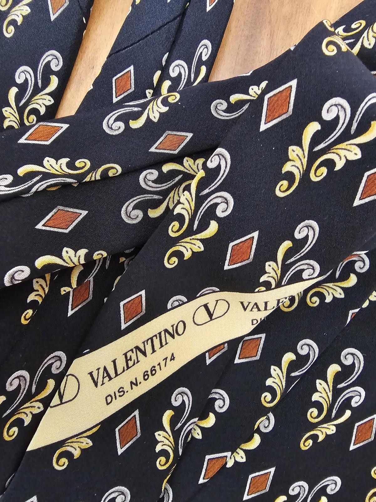 Valentino Valentino Tie Black Mens Silk Made in Italy Size ONE SIZE - 3 Thumbnail