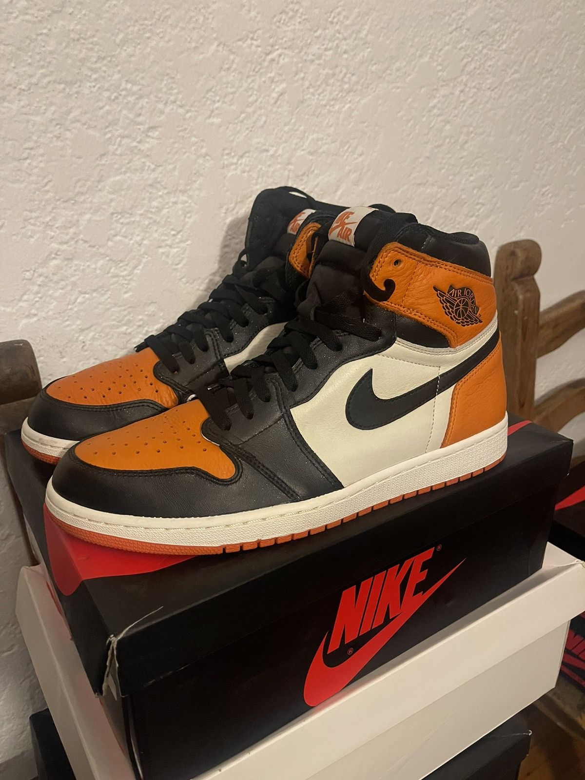 Jordan Brand Jordan 1 Retro High OG Shattered Backboard 2015 Size US 13 / EU 46 - 1 Thumbnail
