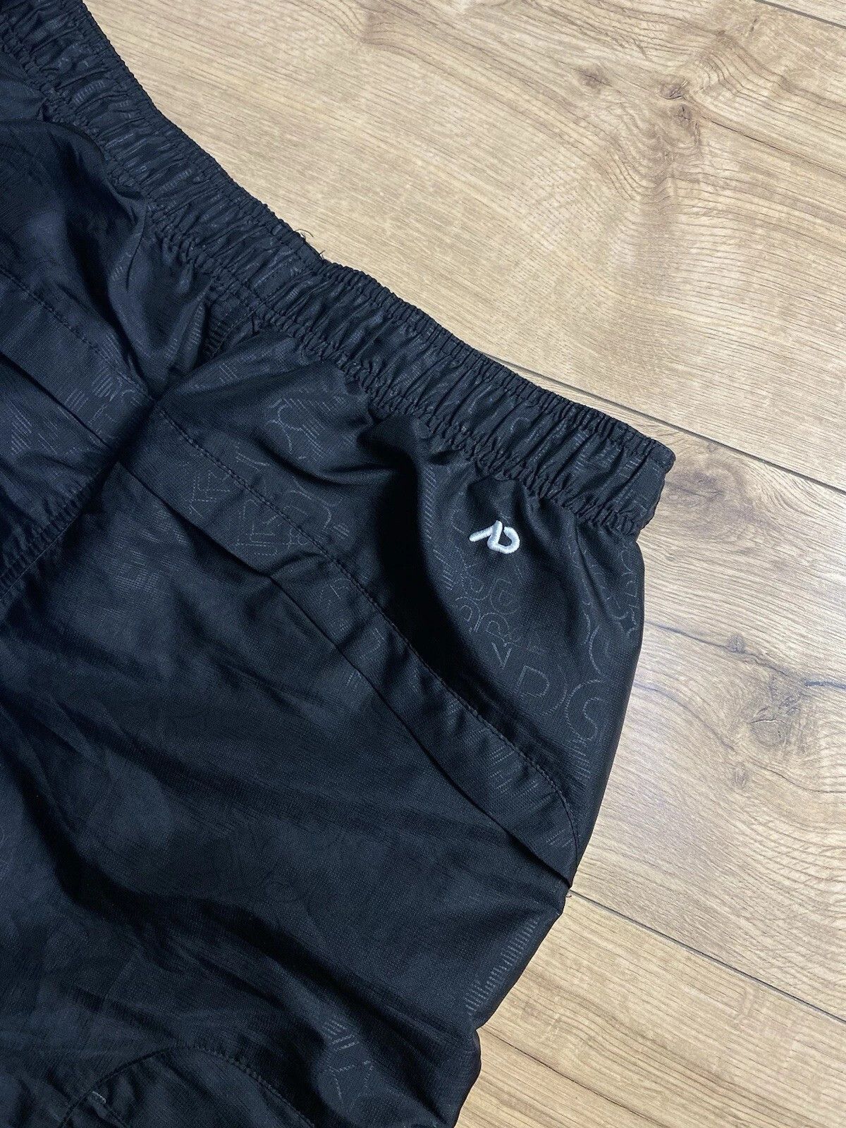 Nike Nike Vintage Rare Shorts Sz M Y2K Size US 32 / EU 48 - 6 Thumbnail