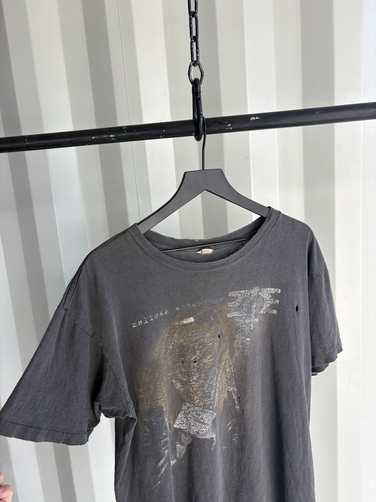 Band Tees Vintage Mellissa Etheridge Shirt Faded Distressed GRUNGE Size US XL / EU 56 / 4 - 5 Thumbnail