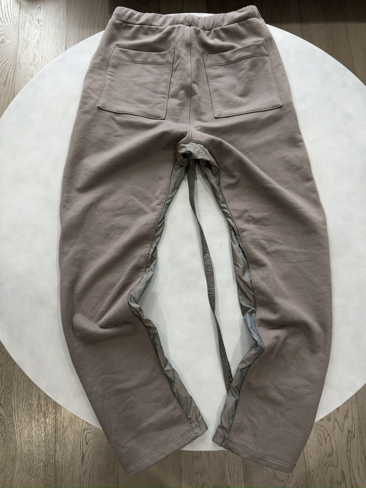 Fear of God Fear of God 6th Collection Relaxed Nylon Trimmed Sweatpants Size US 34 / EU 50 - 4 Thumbnail