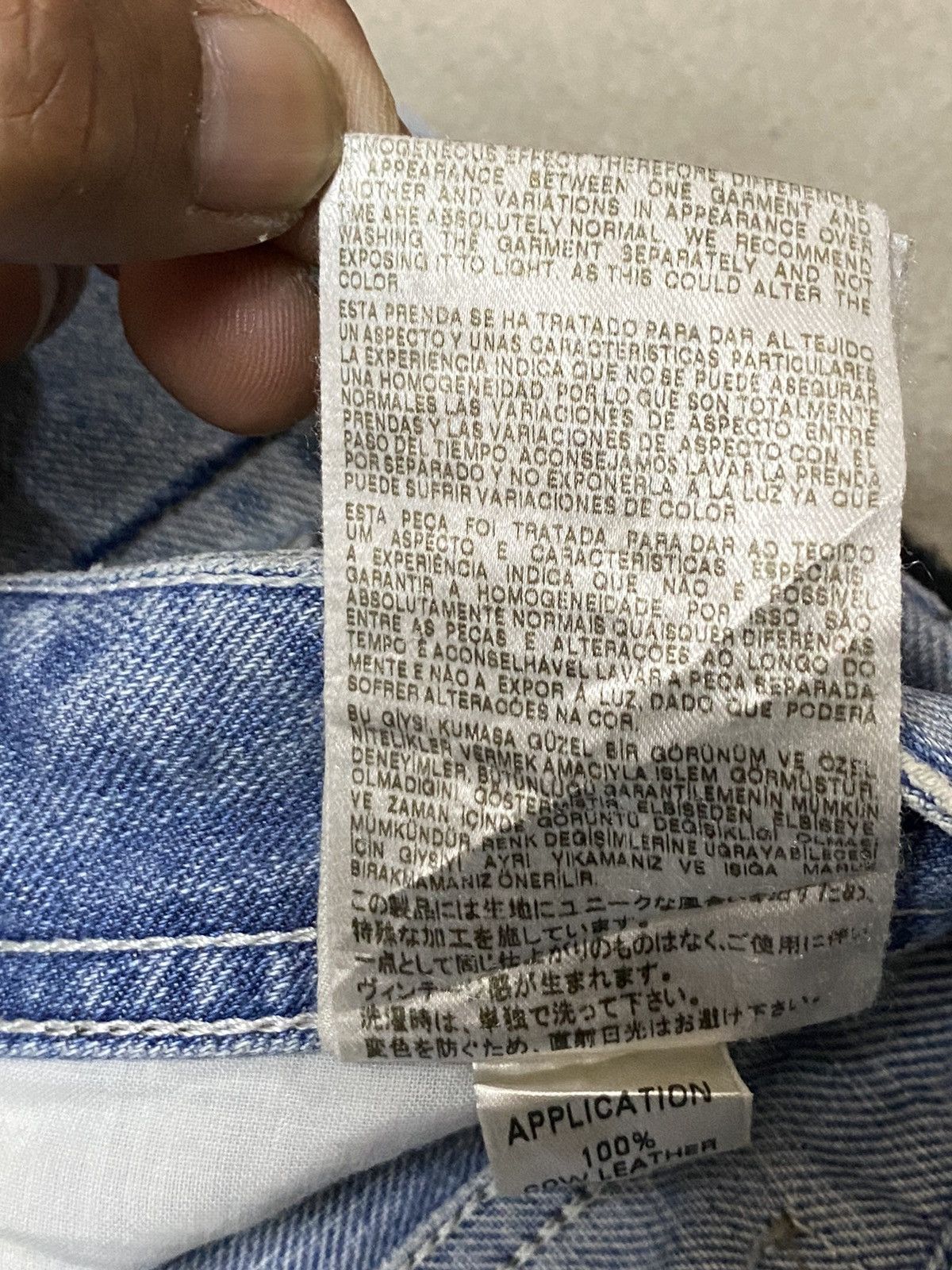 Diesel Vtg Diesel Larkee Faded Wash Butterfly Botton Loose Jeans Size US 34 / EU 50 - 18 Thumbnail