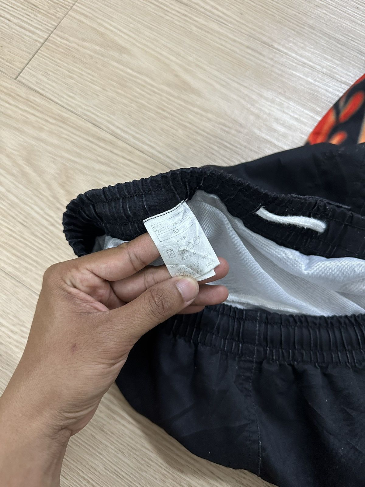 Anime × Vintage Rare And Beautiful One Piece Flame Comic Design Board Shorts Size US 32 / EU 48 - 11 Thumbnail