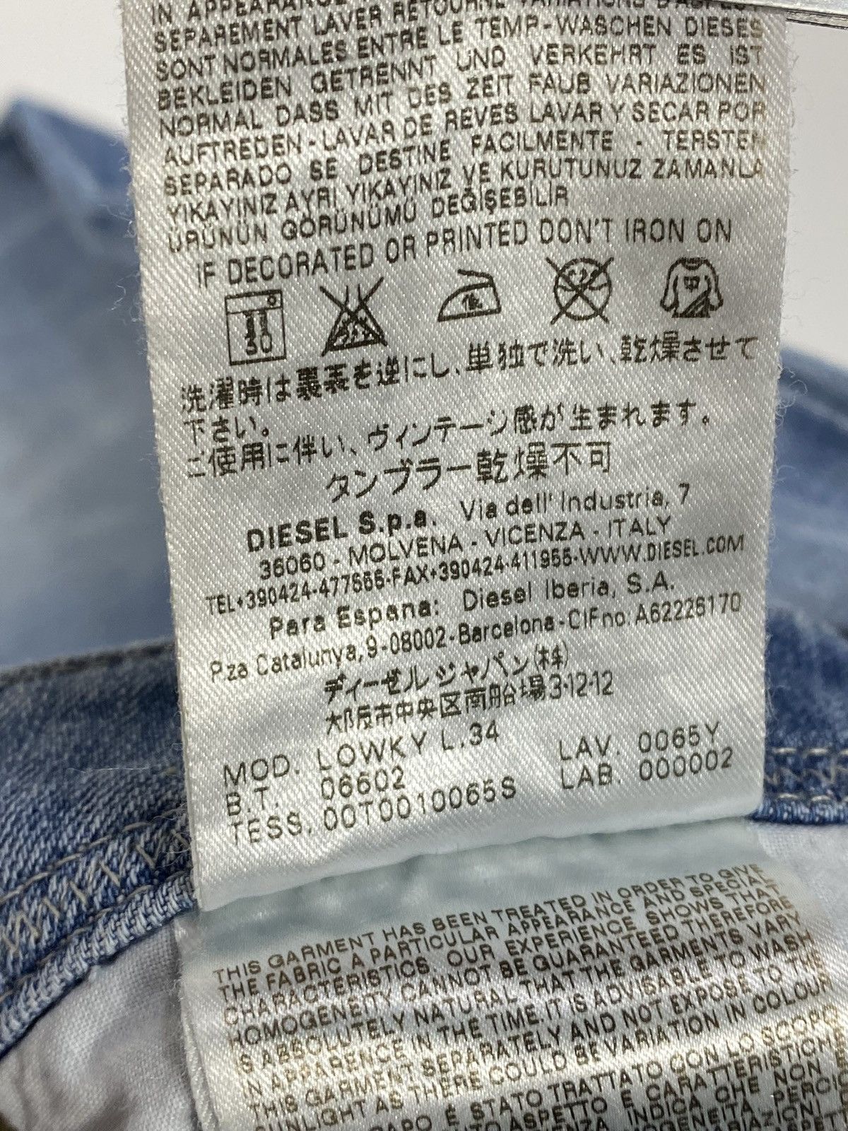 Diesel 🔥LASTDROP🔥 Y2K Diesel Angel Lowky Reg Slim Straight Low Rise Size 30" / US 8 / IT 44 - 25 Thumbnail