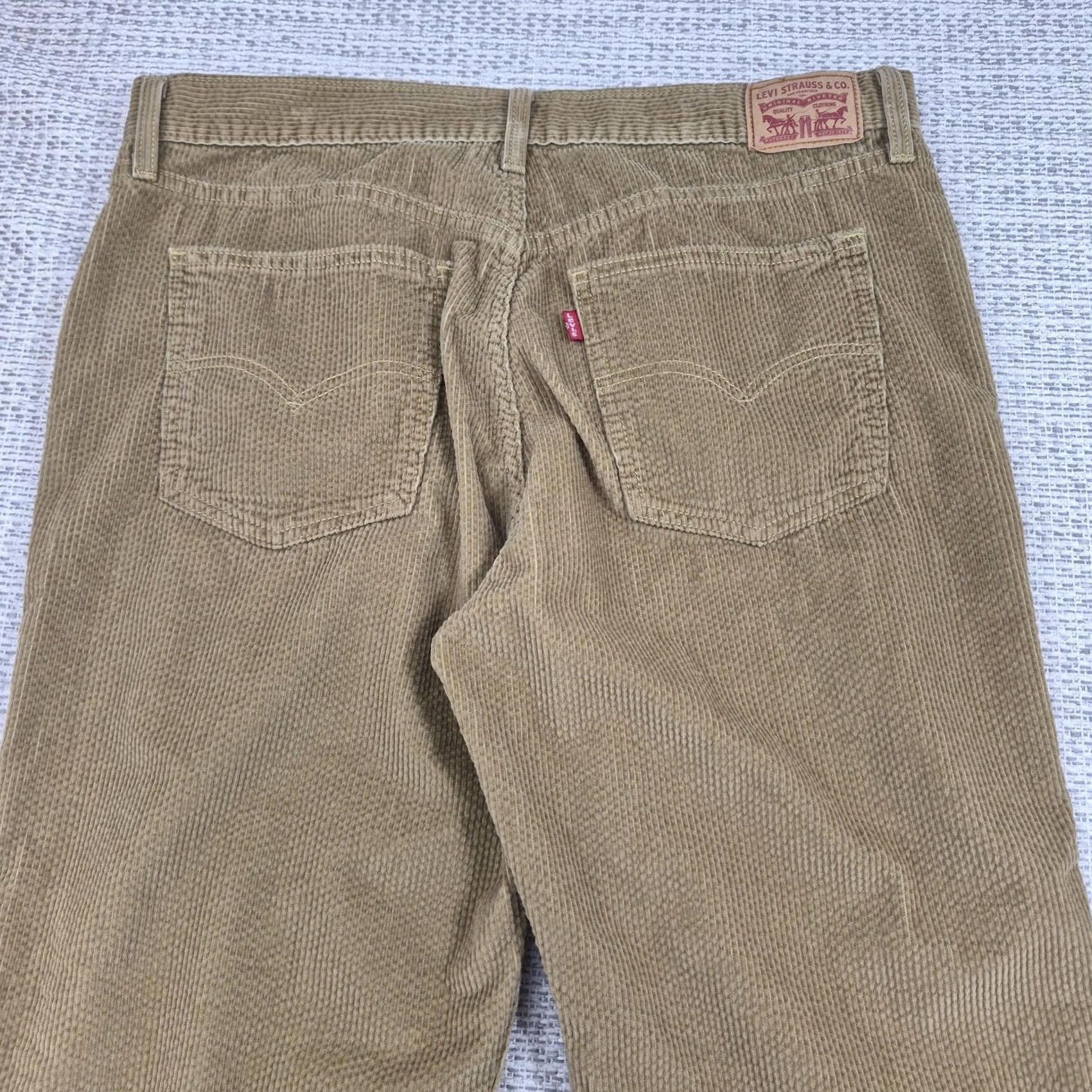 Levi's Levi's Pants Mens 32x30 Beige Corduroy Straight Leg 5 Pocket Khaki Casual Fall Size US 32 / EU 48 - 3 Thumbnail
