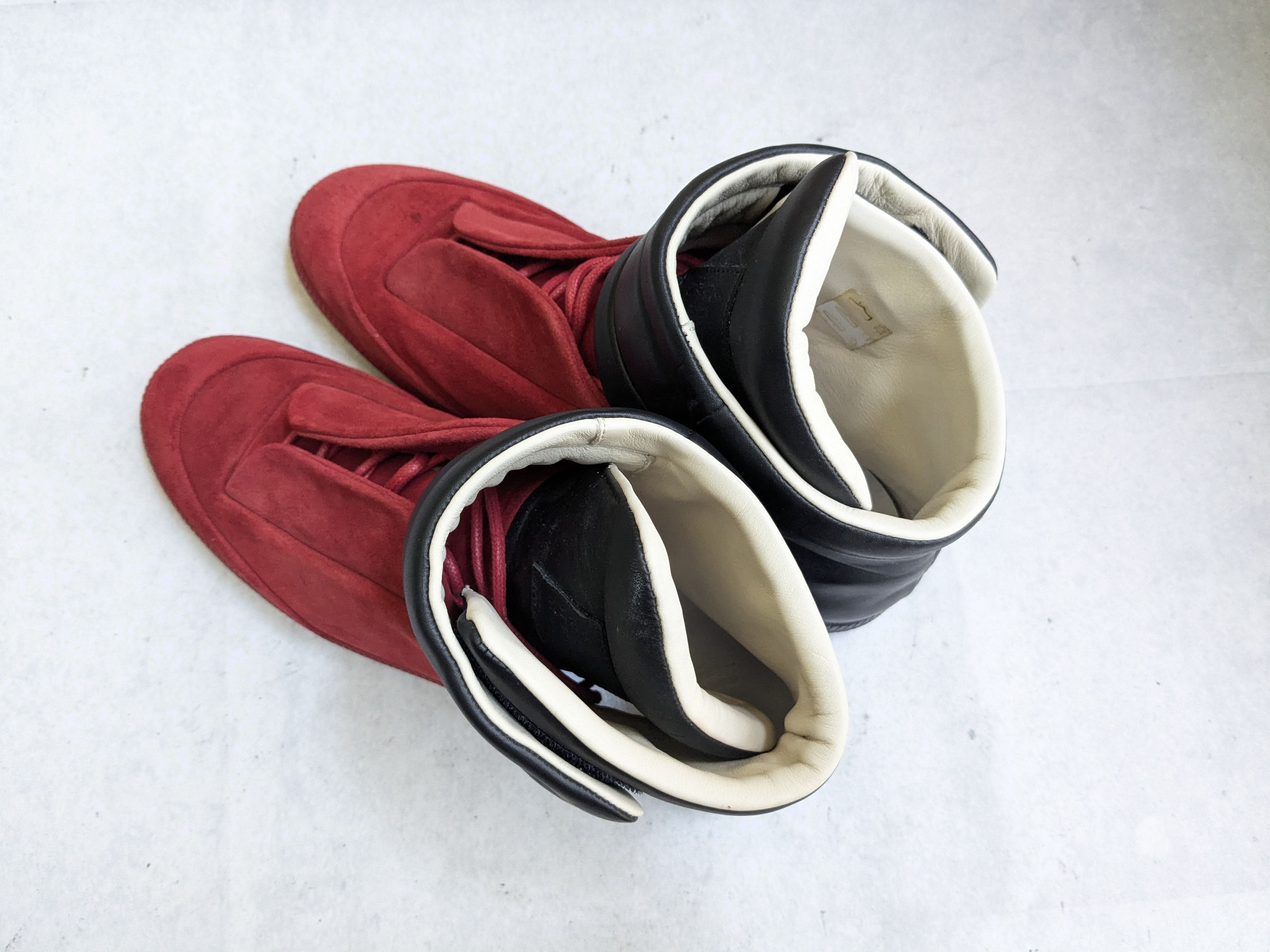 Maison Margiela Maison Margiela Future Red Black 13 46 High Tops Size US 13 / EU 46 - 16 Thumbnail