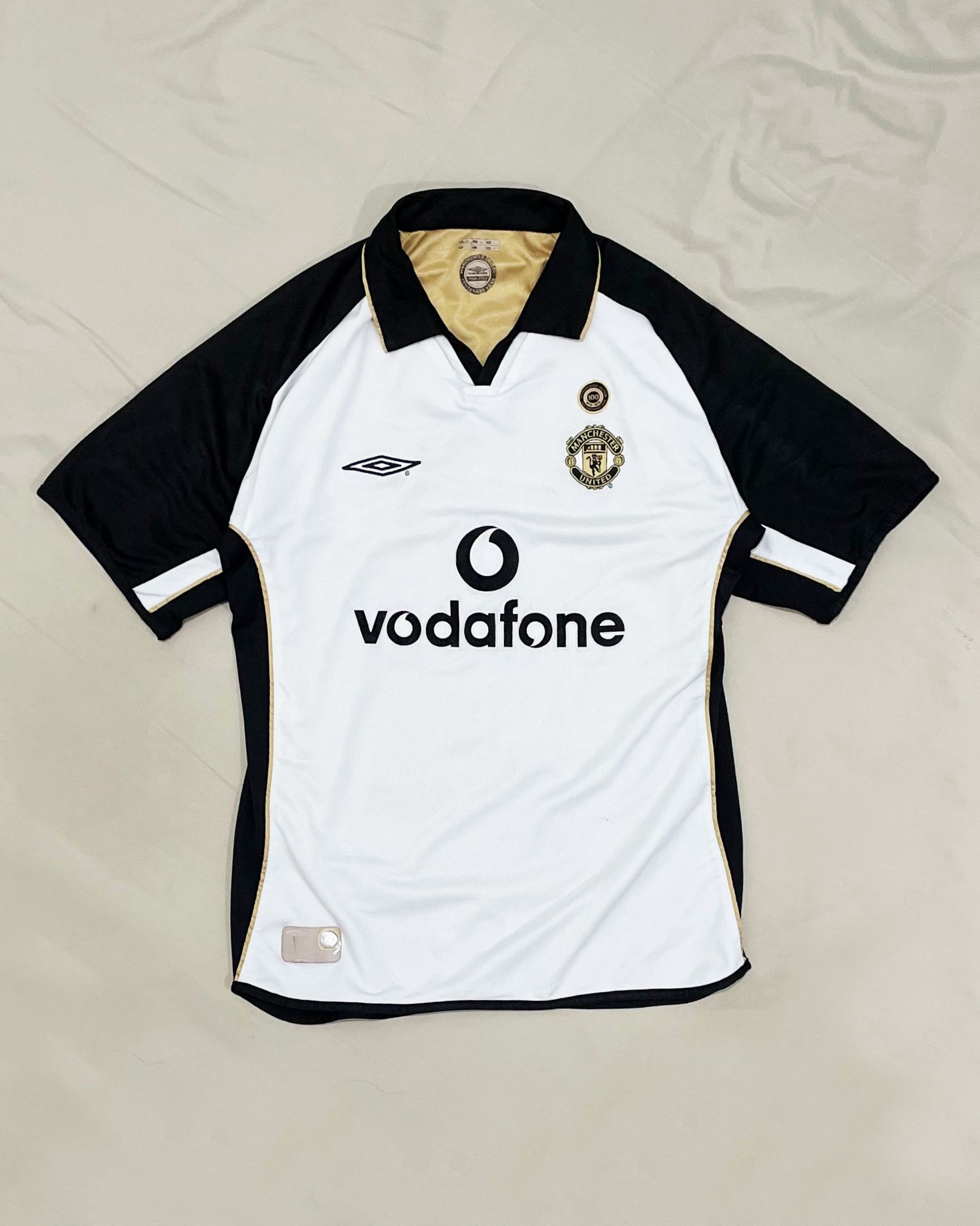 Umbro Manchester United Away Kit 2001 2002 Size US L / EU 52-54 / 3 - 1 Thumbnail