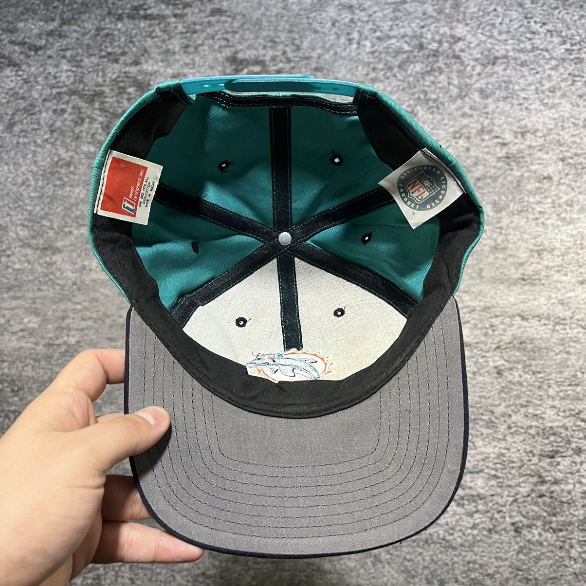 NFL Vintage 90s Miami Dolphins NFL Embroidered Logo Snapback Hat Size ONE SIZE - 4 Thumbnail