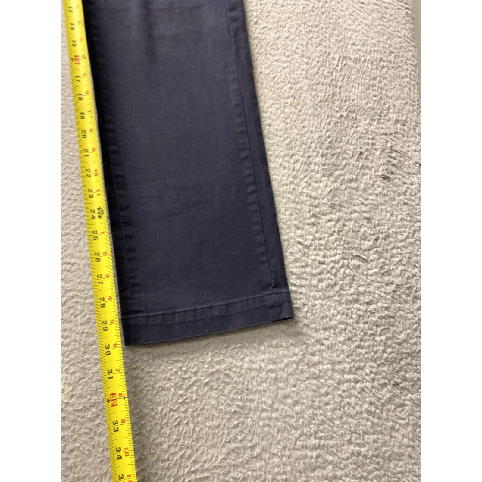 Banana Republic VINTAGE Banana Republic Chino Pants Men 32x30 Faded Navy Cotton Casual Non-Iron Straight Leg Front Pants Mens Size US 32 / EU 48 - 5 Thumbnail