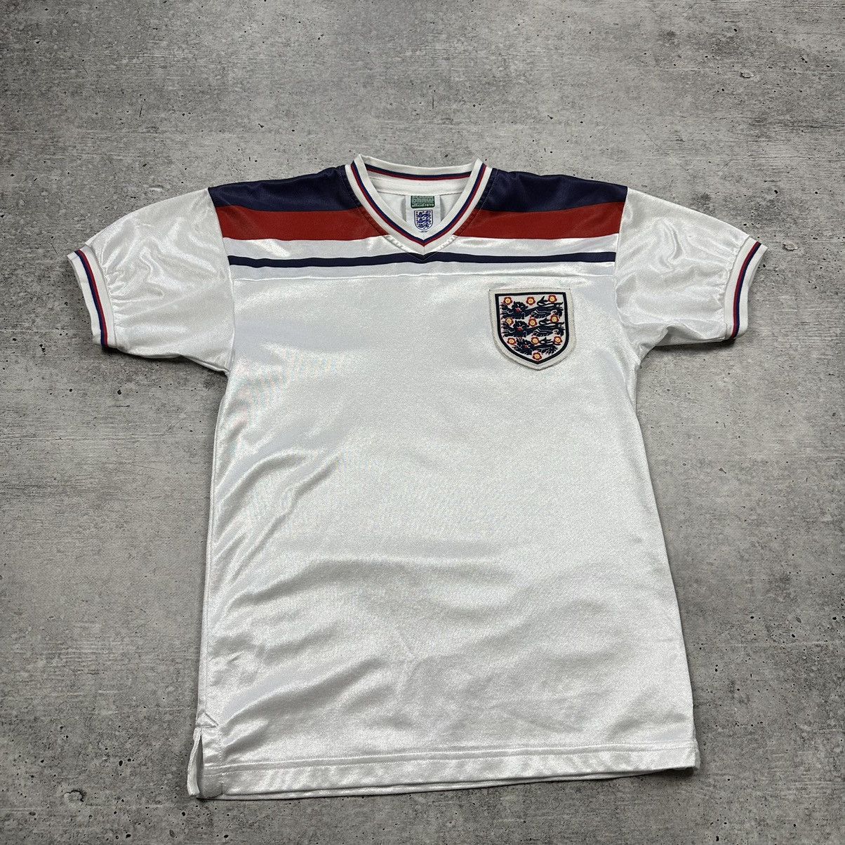 Umbro England Jersey Retro Replicas Soccer Jersey 80-83 Score Draw Size US XS / EU 42 / 0 - 1 Thumbnail