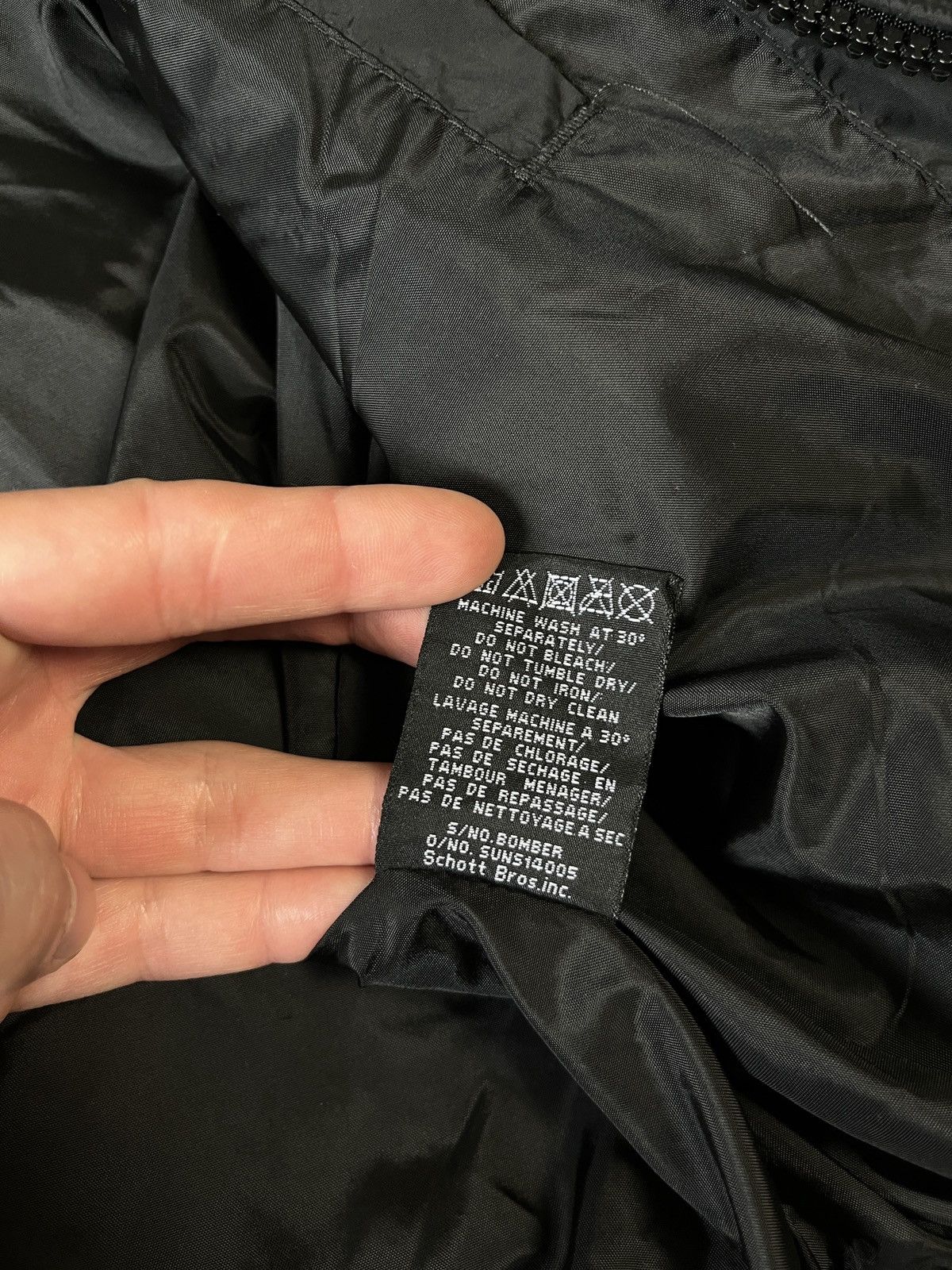 Schott Schott N.Y.C. MA-7 Nylon Bomber Flight Jacket Black Flag Lining Size US M / EU 48-50 / 2 - 13 Thumbnail