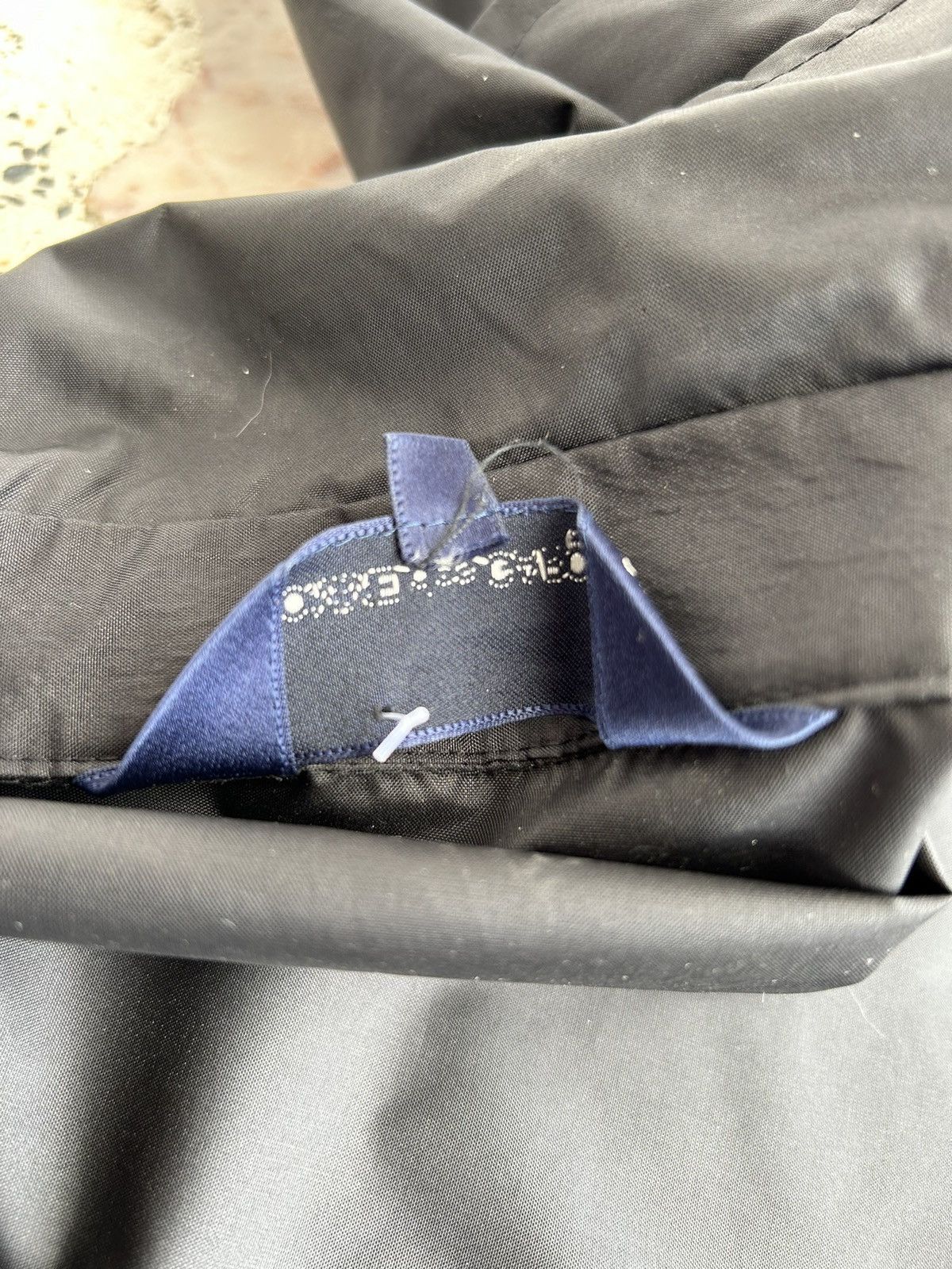 Comme des Garcons Cdg black raincoat spellout on wrist Size US L / EU 52-54 / 3 - 11 Thumbnail