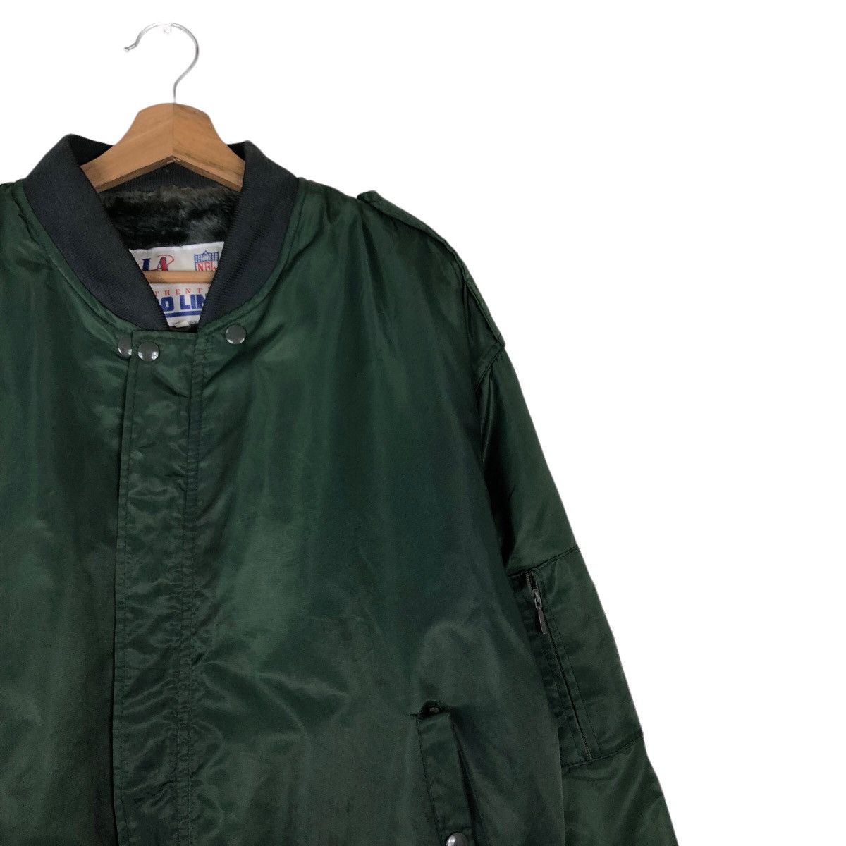 NFL 🔥Vintage Bomber Jacket NFL Authentic Pro Line Shearling Size US XL / EU 56 / 4 - 6 Thumbnail