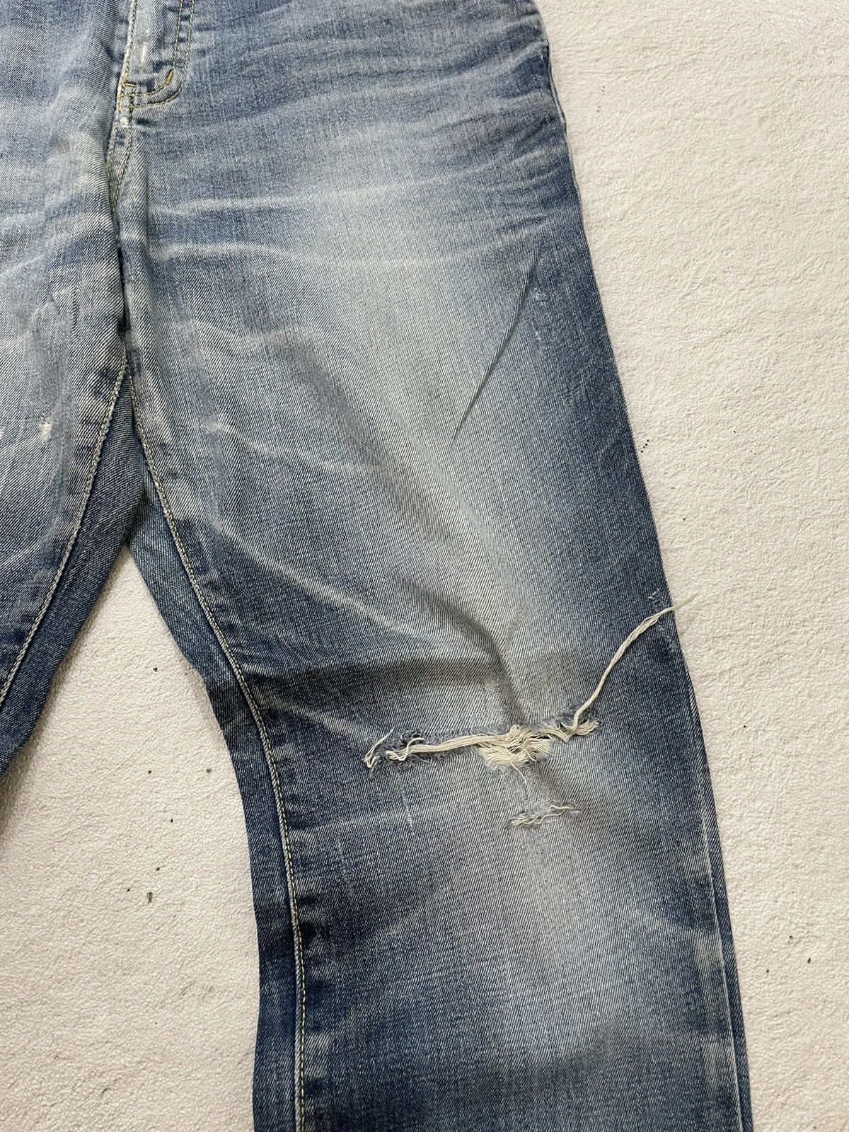 Japanese Brand 2000s Diesel Flare Denim Ripped Jeans Wash Y2K Japan Size US 31 - 4 Thumbnail