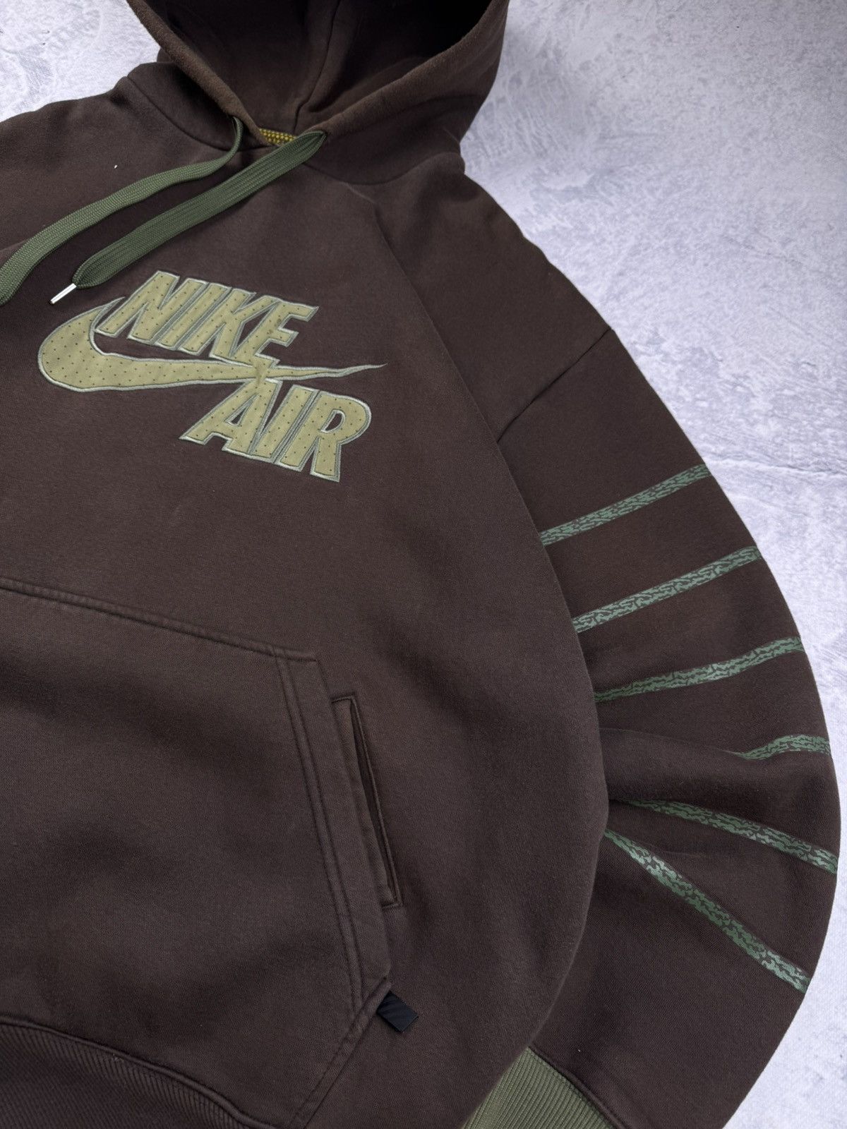 Nike × Vintage NIKE AIR MAX BROWN VINTAGE CENTER LOGO OVERSIZE BOXY HOODIE Size US XXL / EU 58 / 5 - 4 Thumbnail