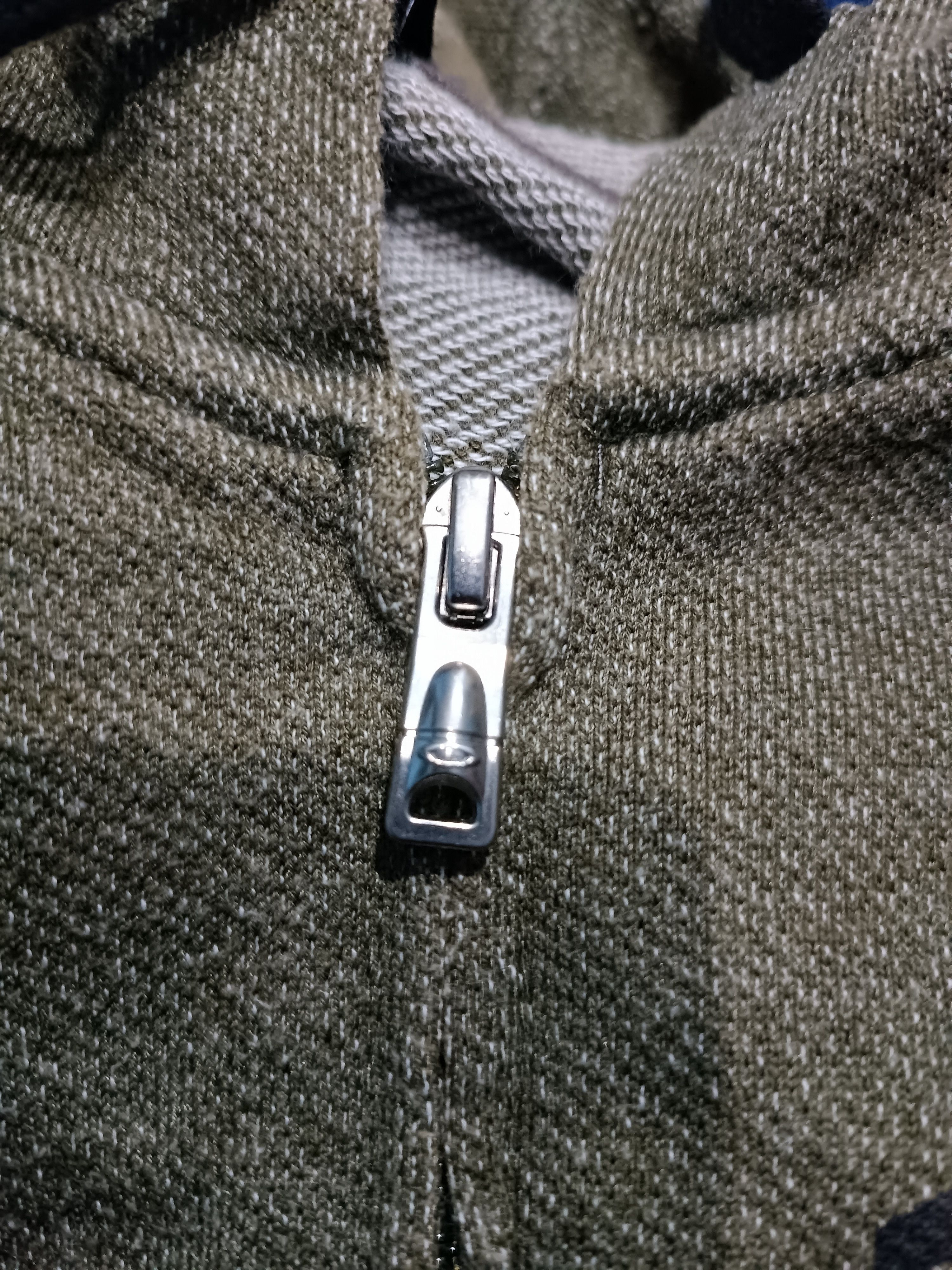 Oakley Vintage Oakley Zip Up Hoodie Size US L / EU 52-54 / 3 - 11 Thumbnail