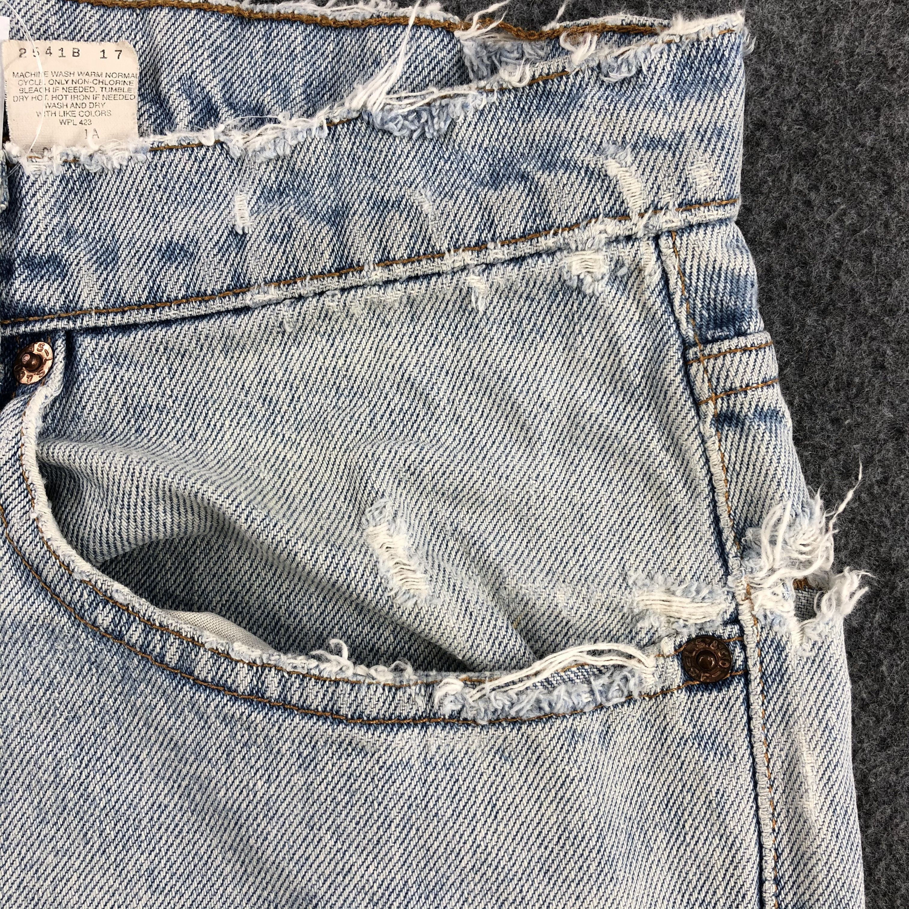 Levi's Vintage 90s Light Wash Levis 550 Jeans-J1658 Size US 30 / EU 46 - 9 Thumbnail