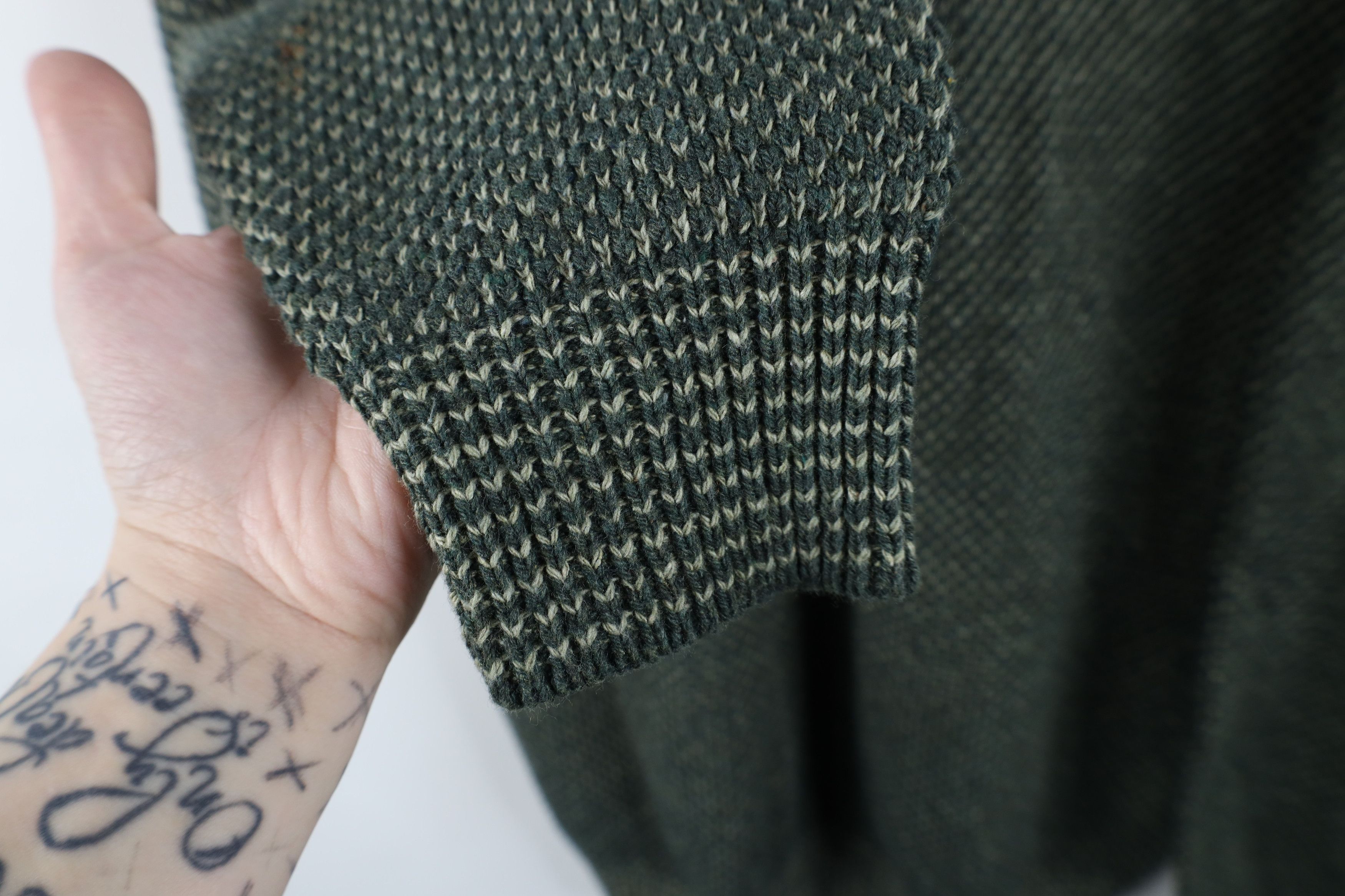 Vintage Vintage 90s Streetwear Thermal Knit Henley Sweater USA Size US M / EU 48-50 / 2 - 7 Thumbnail