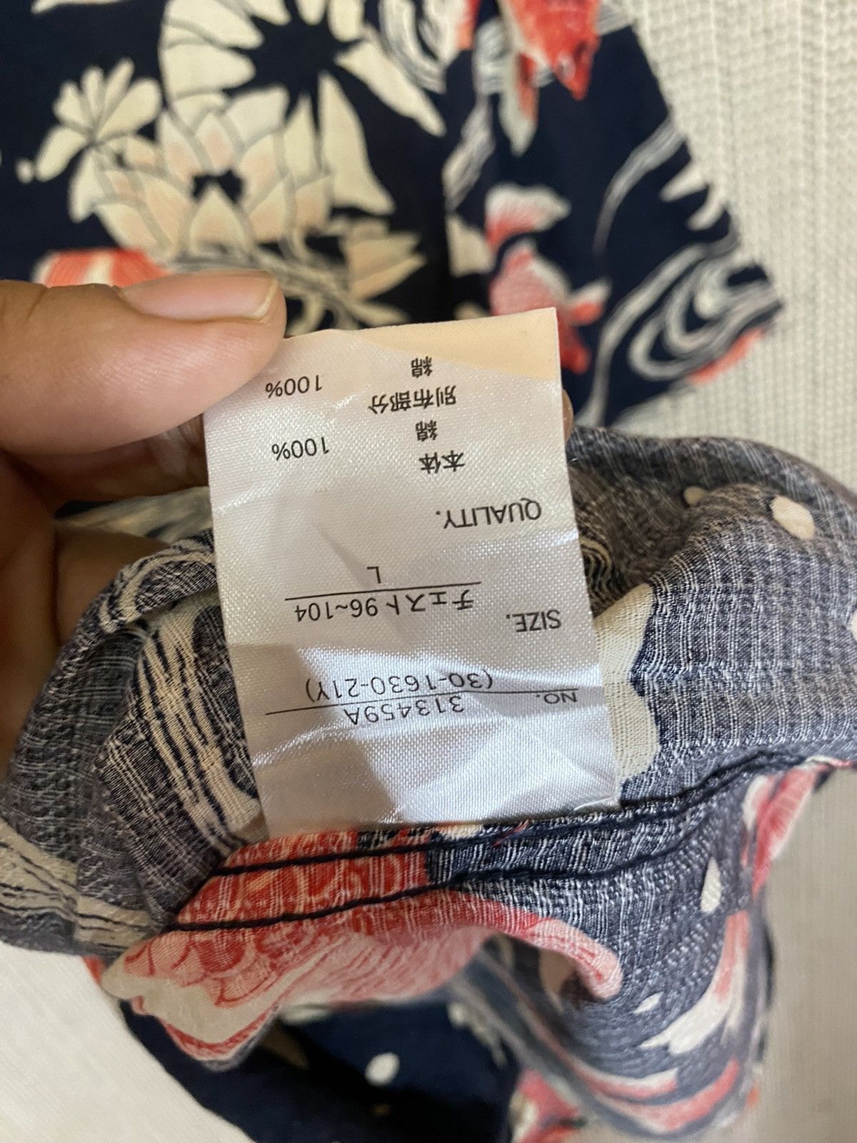 Designer × Japanese Brand × Vintage 🔥Japanase brand shirt button ups fullprinted fish nicedesign Size US L / EU 52-54 / 3 - 5 Thumbnail