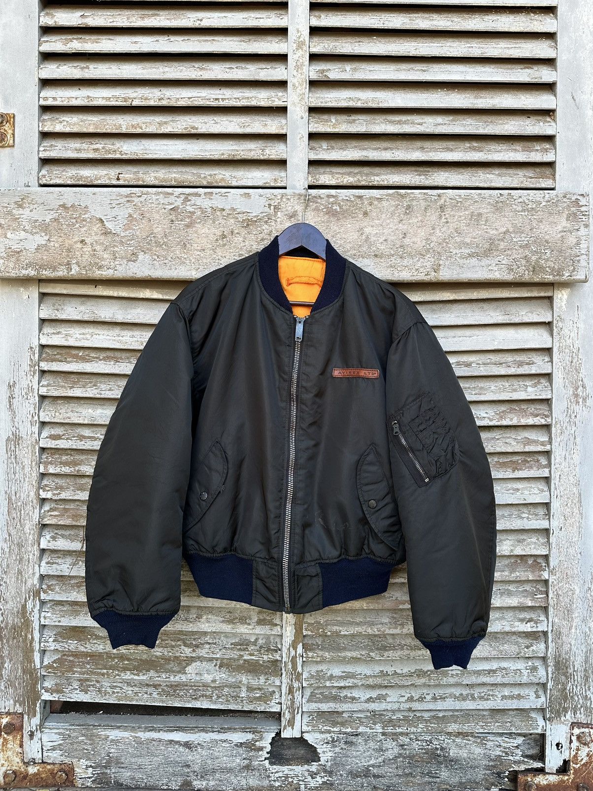 Avirex × Bomber Jacket × Vintage 🪖Vintage Avirex MA-1 Man