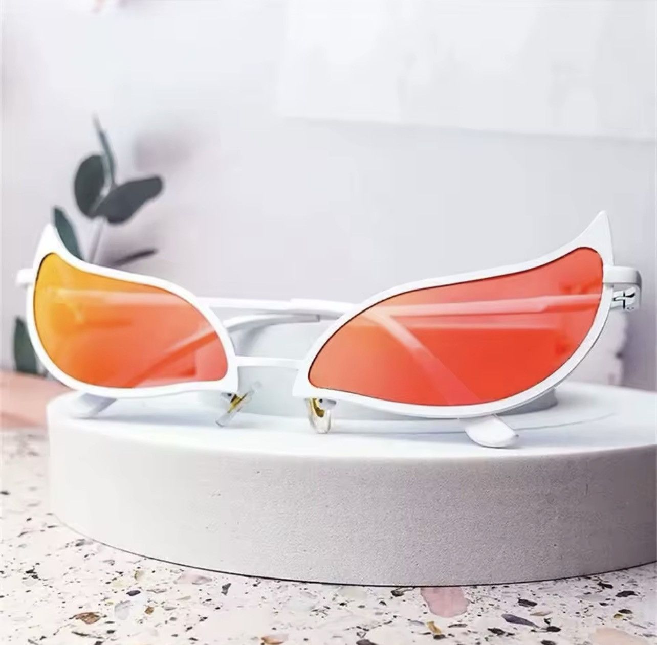 Other Doflamingo Anime Sunglasses Red Lens Cat Eye Cosplay Glasses Size ONE SIZE - 10 Thumbnail