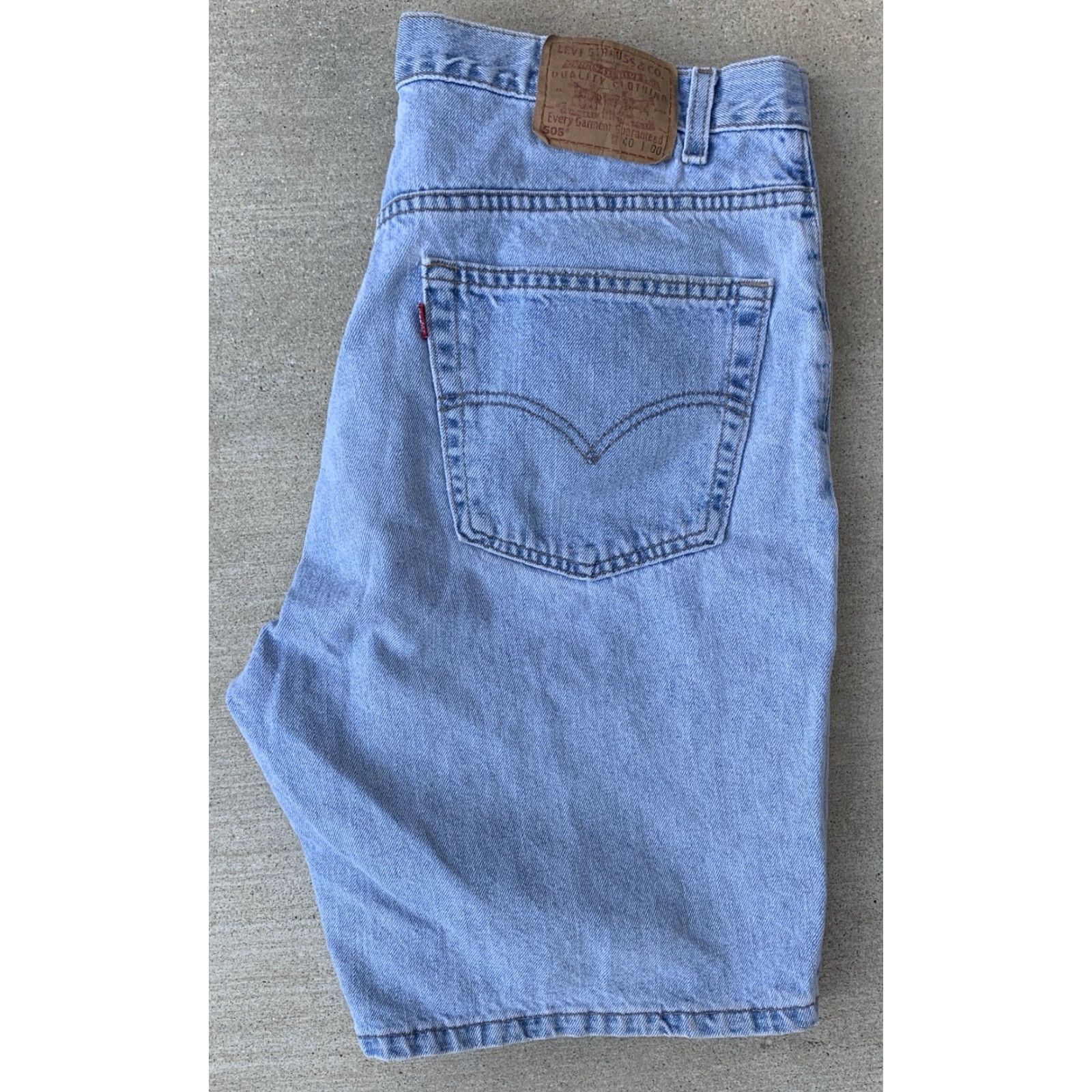 Levi's VINTAGE Levi's 505 Denim Jean Shorts Jorts 90s Made in USA Size 40 Blue Mens 90s Denim, 5-Pocket, Zip, Flat Front, High Rise, Inseam 9.5" Size US 40 / EU 56 - 5 Thumbnail