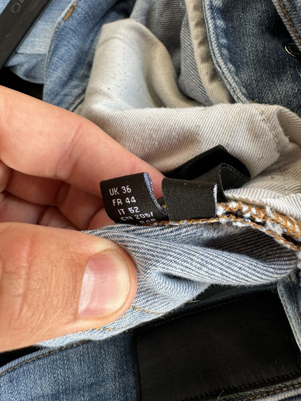 Amiri AMIRI MX1 Rare Appliqué-logo distressed jeans size 36 Size US 36 / EU 52 - 8 Thumbnail