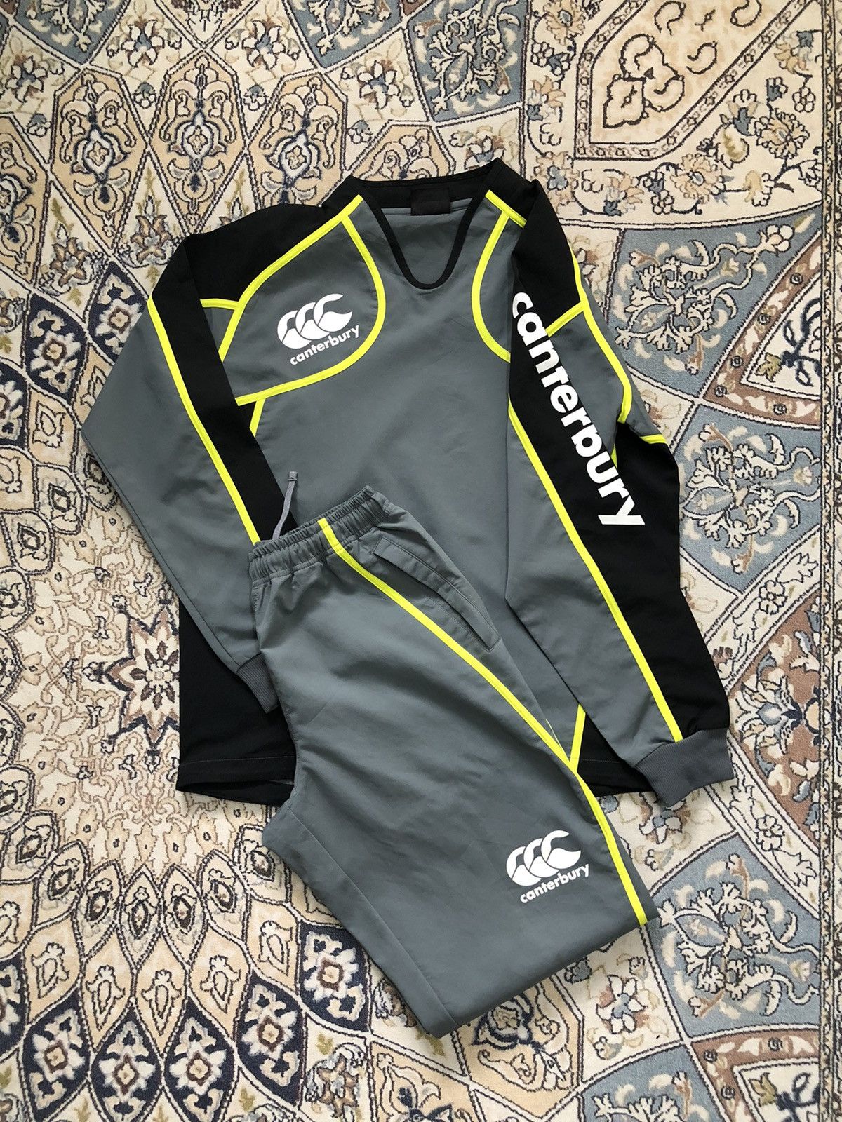 Canterbury of New Zealand Vintage Canterbury Jersey Jacket 1 Set Pant Size US S / EU 44-46 / 1 - 3 Thumbnail