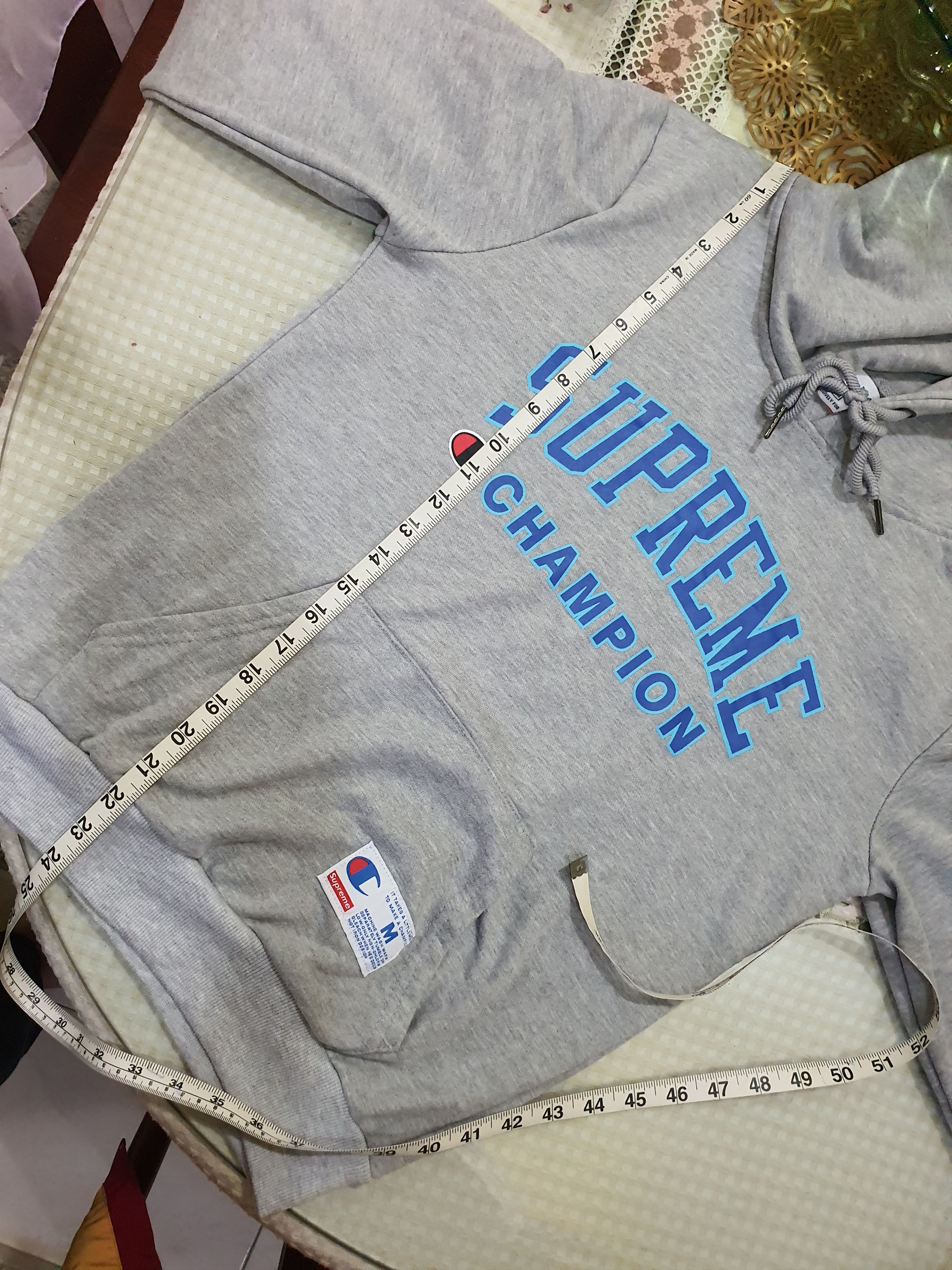 Champion Champion x Supreme hooded sweatshirt in ash grey Size US M / EU 48-50 / 2 - 10 Thumbnail