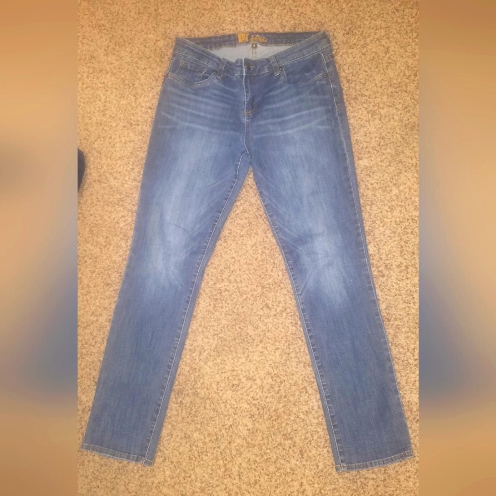 Designer Kut from the Kloth Classic Blue Denim Jeans Size 8 Size 30" / US 8 / IT 44 - 1 Thumbnail