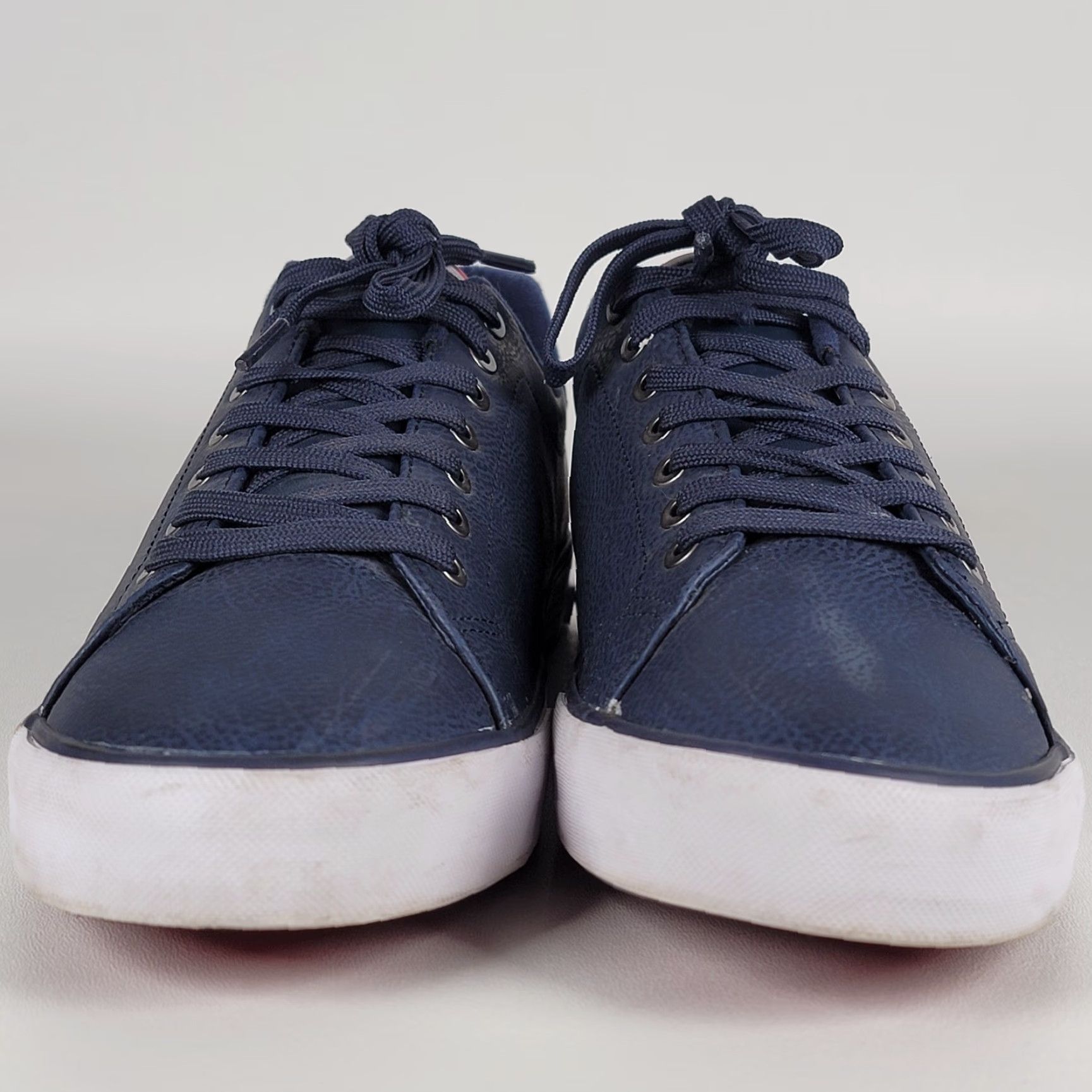 Tommy Hilfiger Tommy Hilfiger Shoes Mens 10.5 M Navy Blue 001 Low Top Sneakers Memory Foam Size US L / EU 52-54 / 3 - 3 Thumbnail