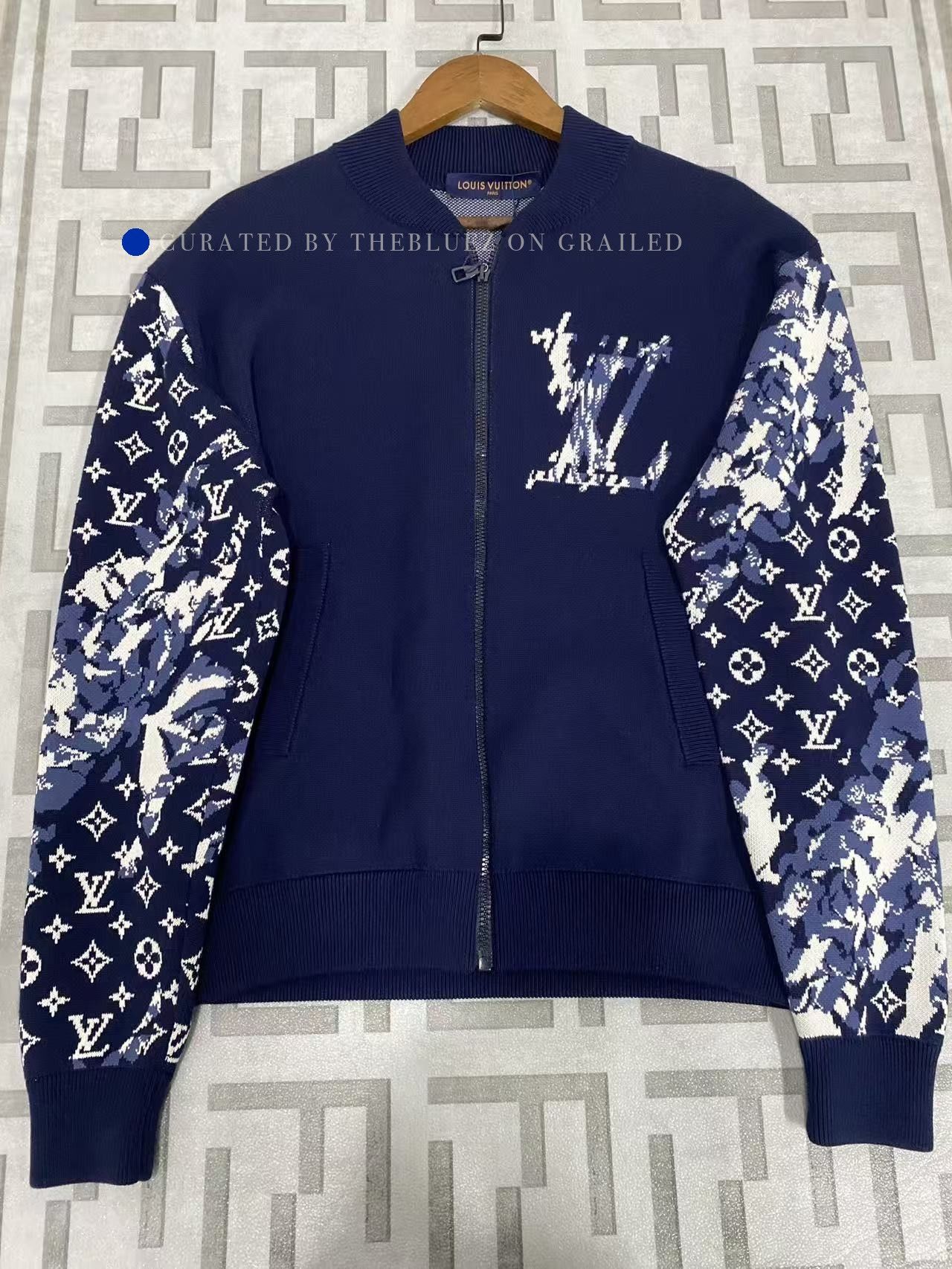 Louis Vuitton Stylish Monogram Bomber Jacket in Blue Size US S / EU 44-46 / 1 - 1 Thumbnail