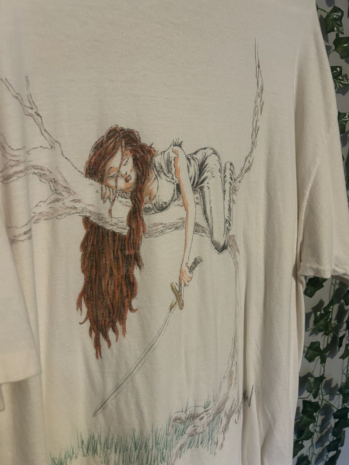 Hanes 1994 Vintage Anime Fantasy Artwork Graphic T Shirt Size US XL / EU 56 / 4 - 2 Thumbnail