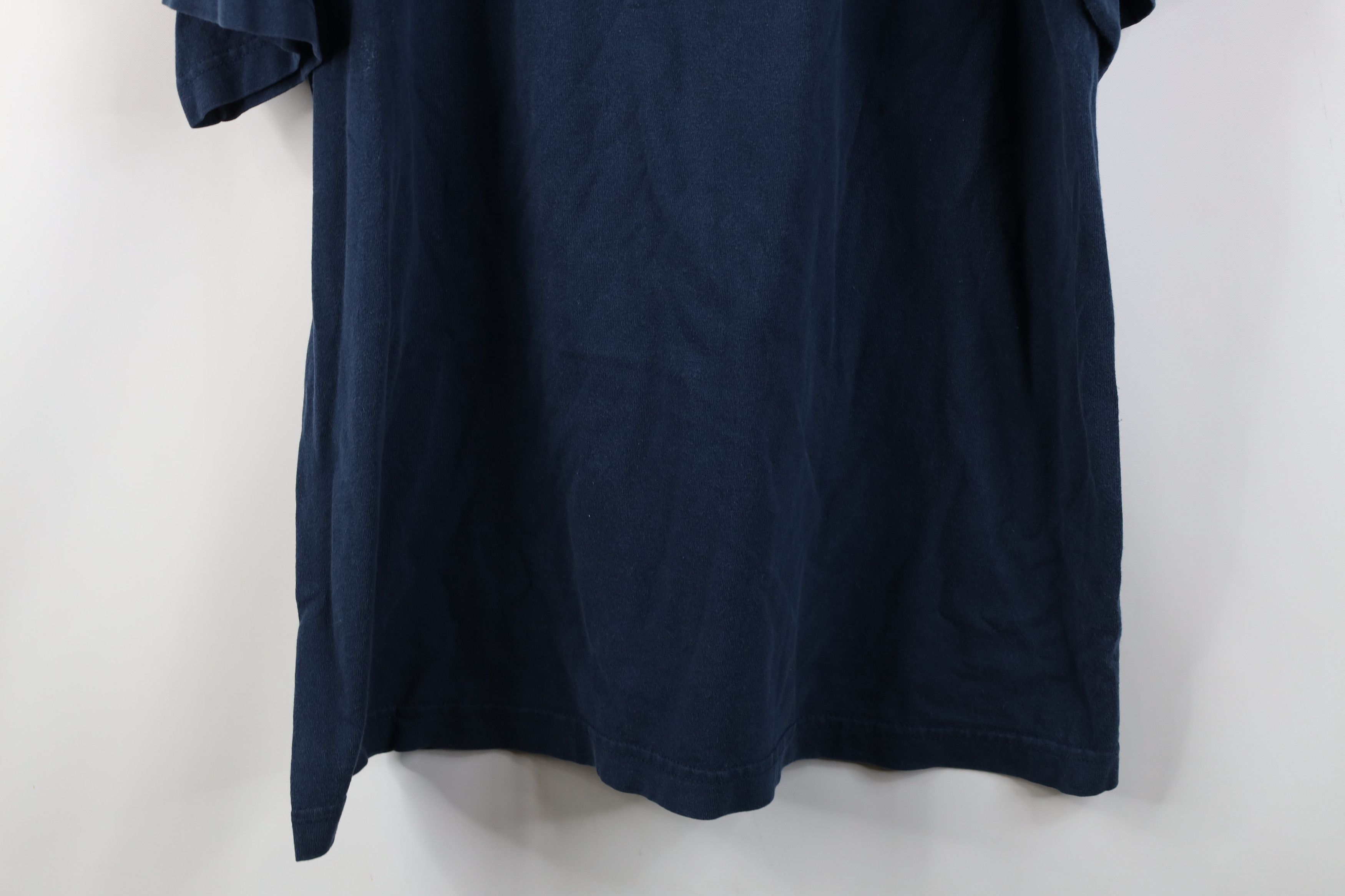 Etnies Vintage 90s Etnies Skateboarding Short Sleeve T-Shirt USA Size US L / EU 52-54 / 3 - 14 Thumbnail